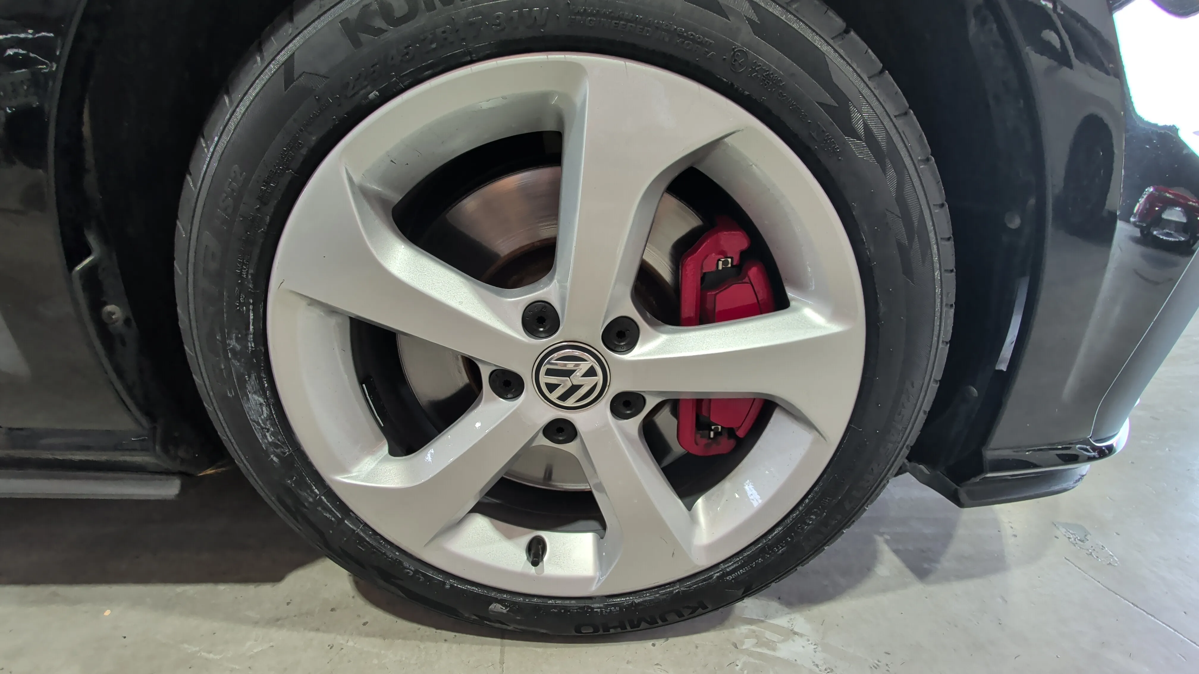Volkswagen Golf GTI Performance 2.0 TSI DSG - foto 27