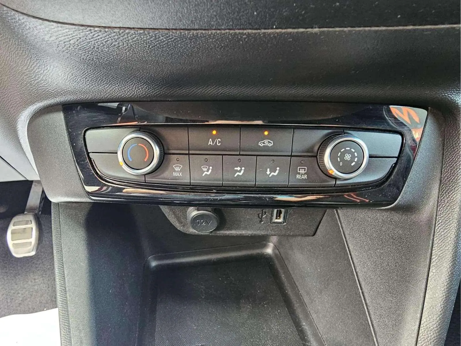 Opel Corsa 1.2T XHL GS - foto 13