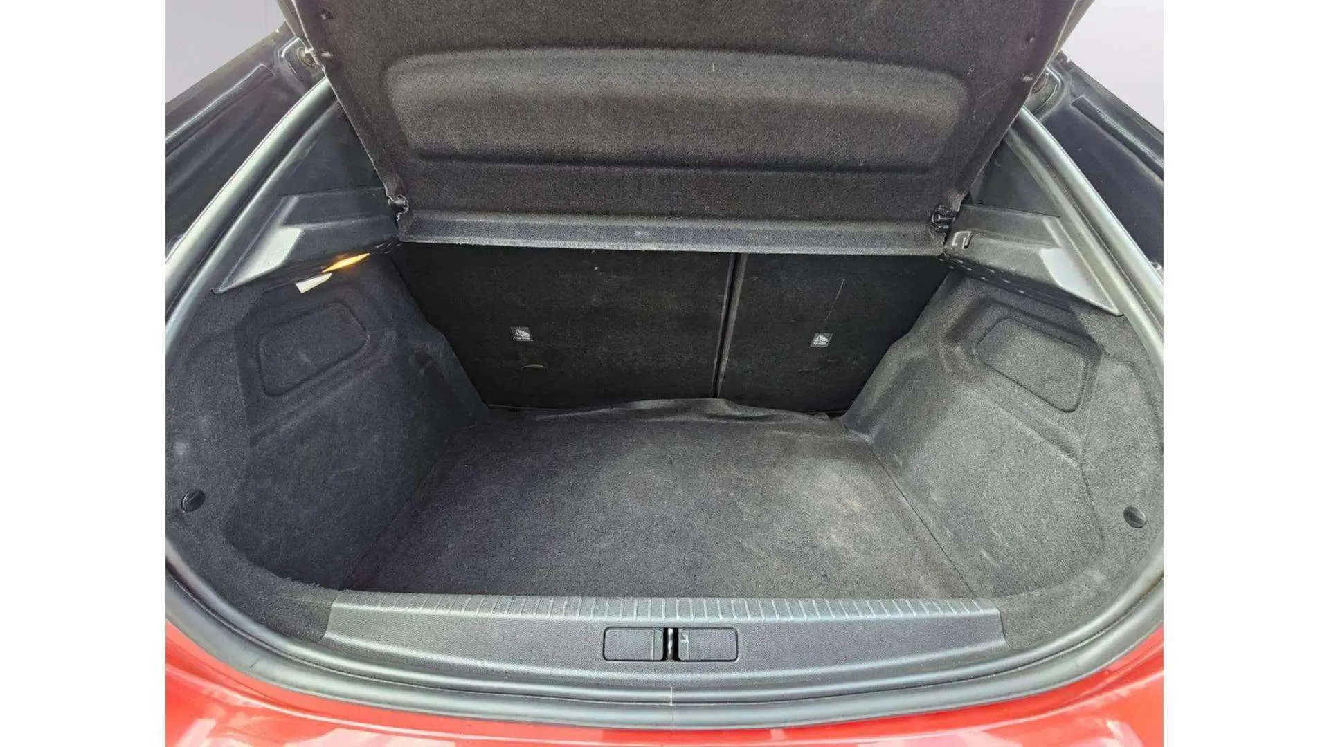 Opel Corsa 1.2T XHL GS - foto 21