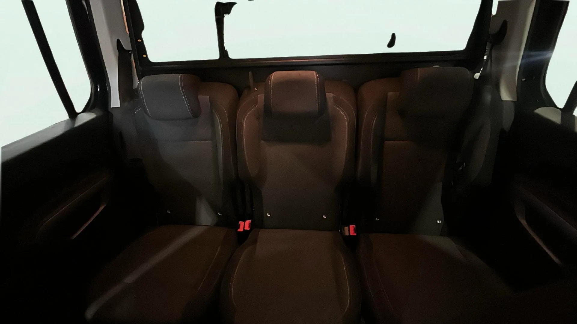 Opel Combo GS 1.5 Td MT6 €6.4 - foto 19
