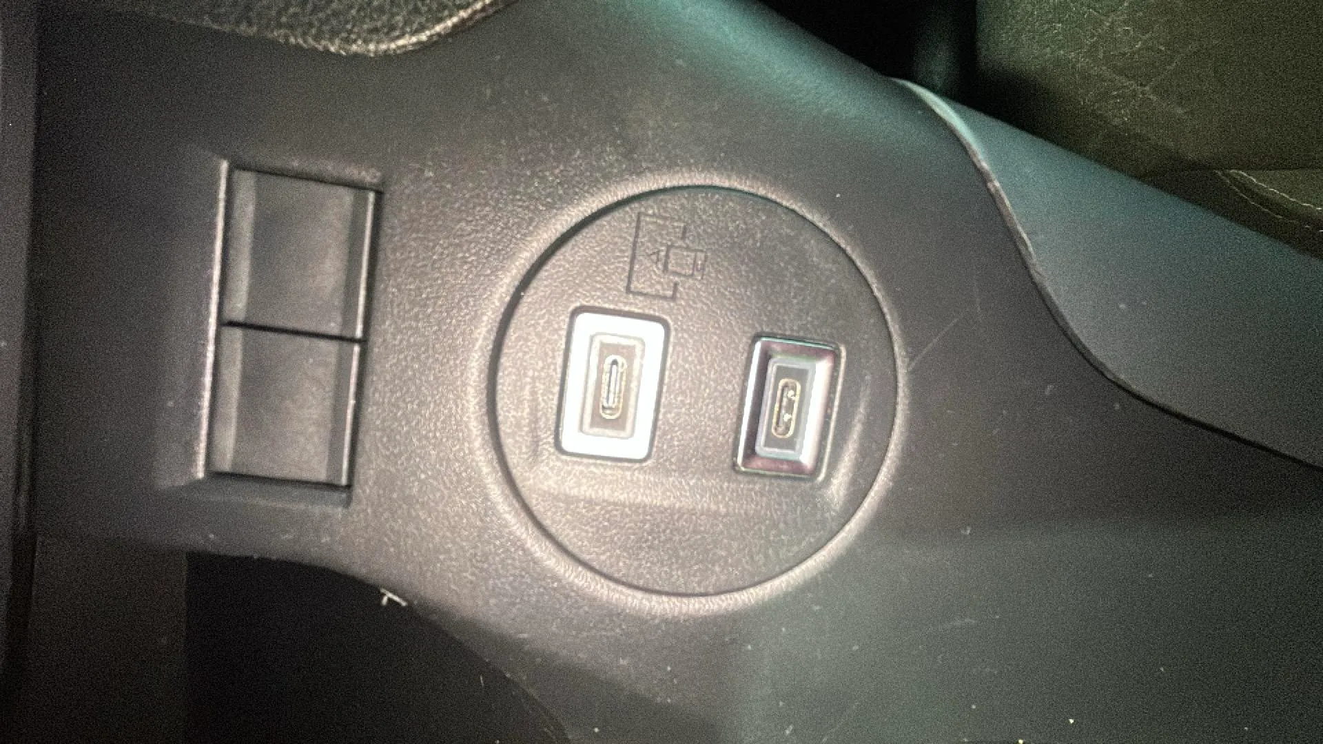 Opel Combo GS 1.5 Td MT6 €6.4 - foto 20