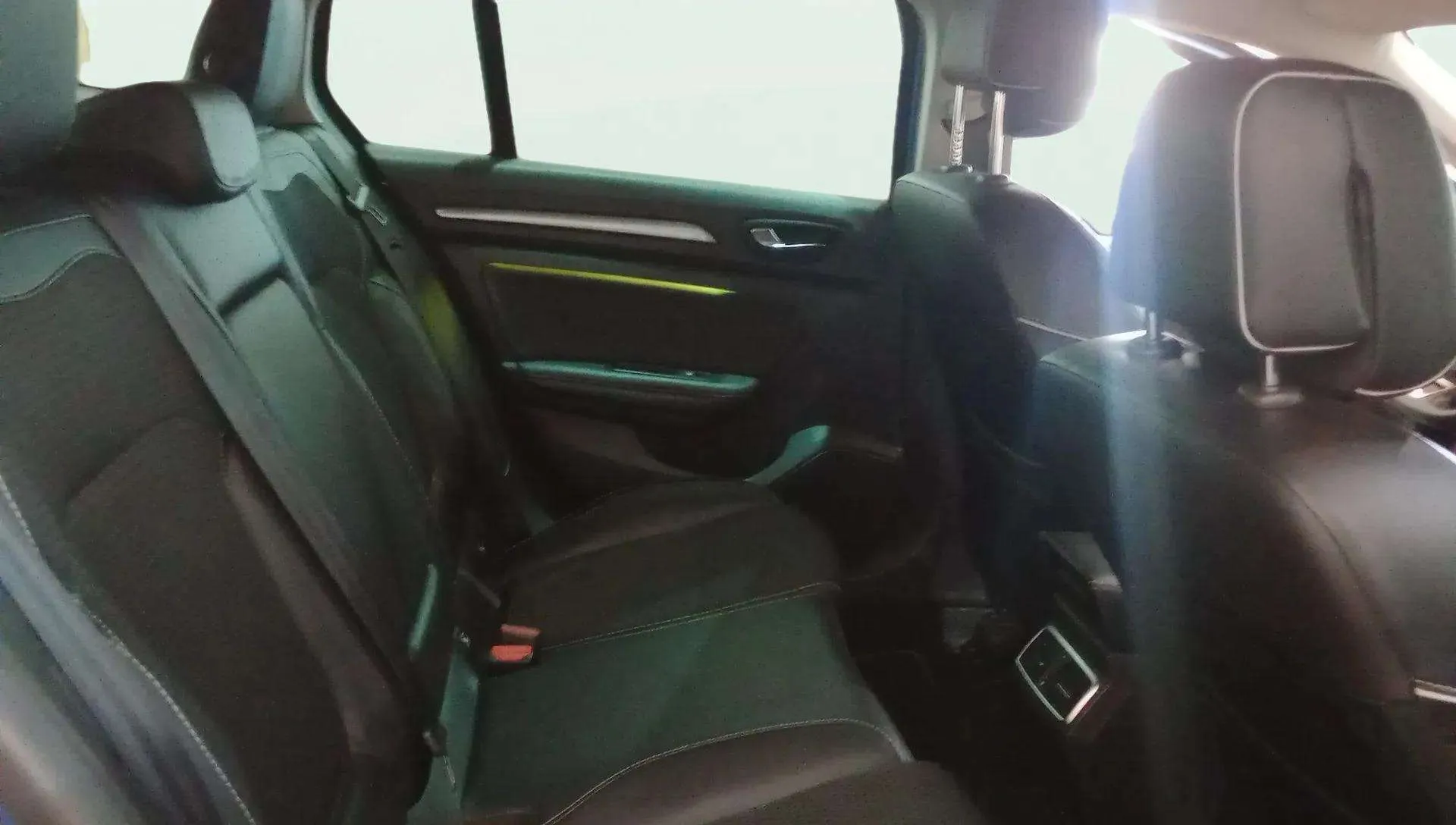 Renault Mégane bose 1.5 dCi - foto 14