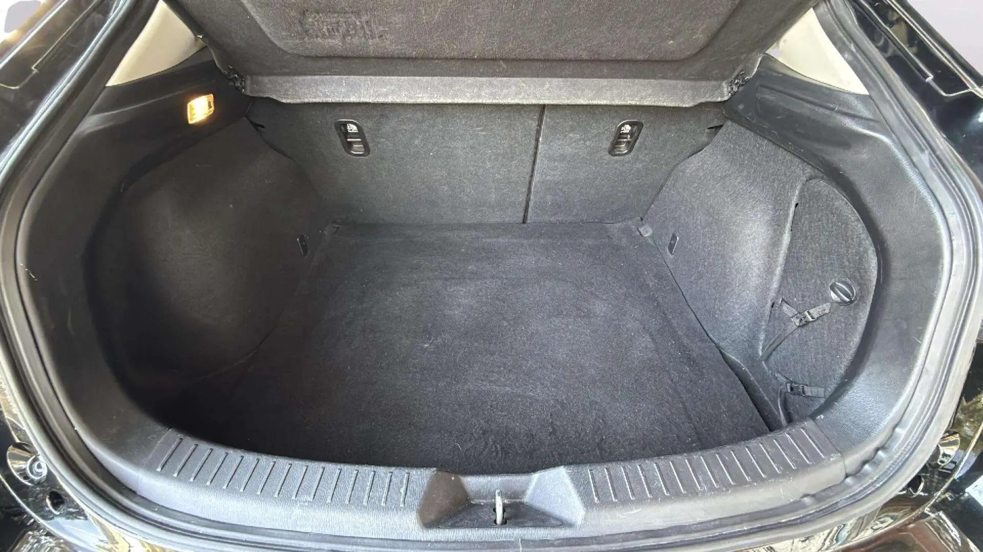 Mazda Mazda3 2.0 Skyactiv-G Evolution+vis+nav - foto 23