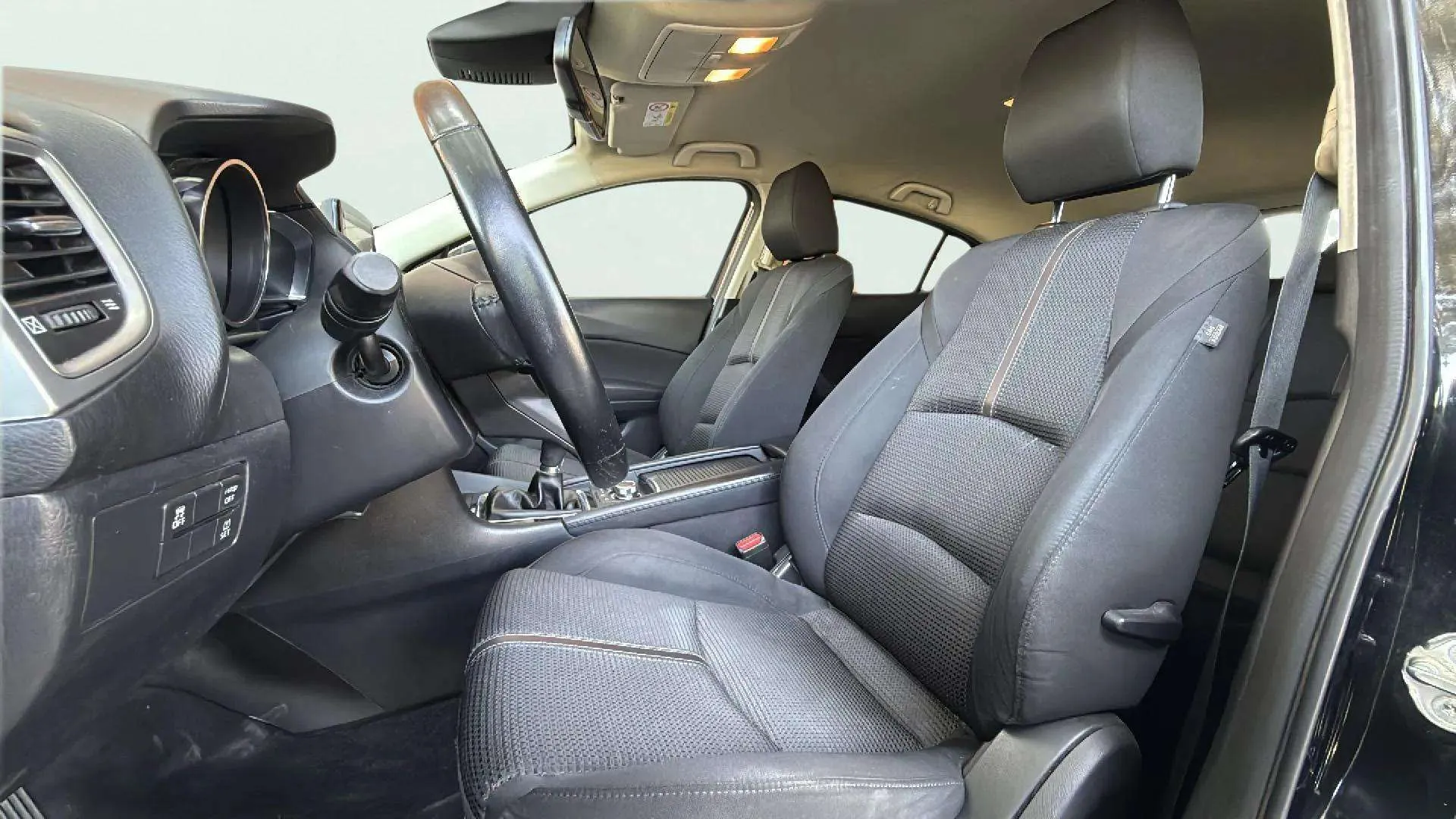 Mazda Mazda3 2.0 Skyactiv-G Evolution+vis+nav - foto 20