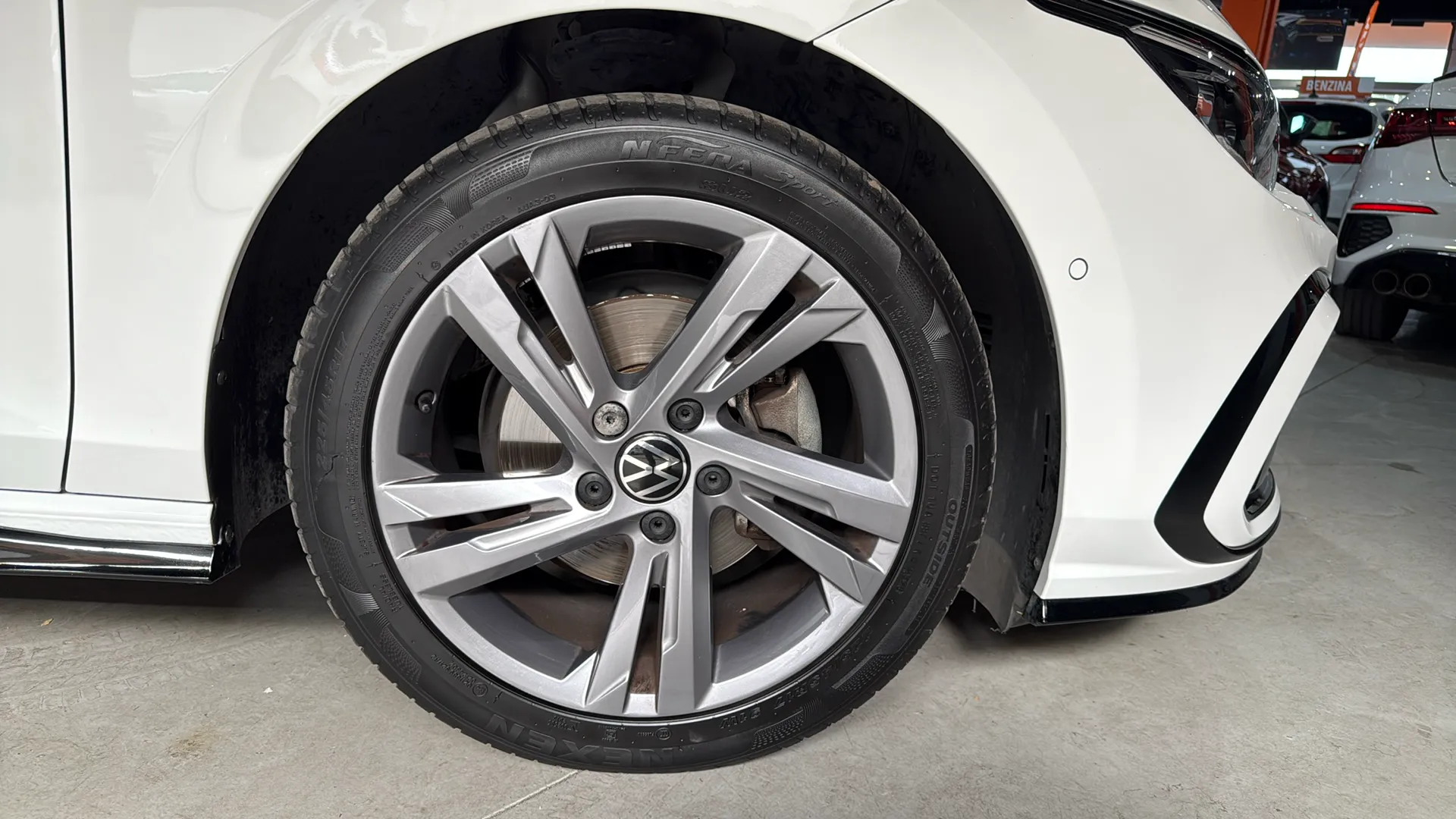 Volkswagen Golf R-Line 1.5 TSI Variant - foto 31