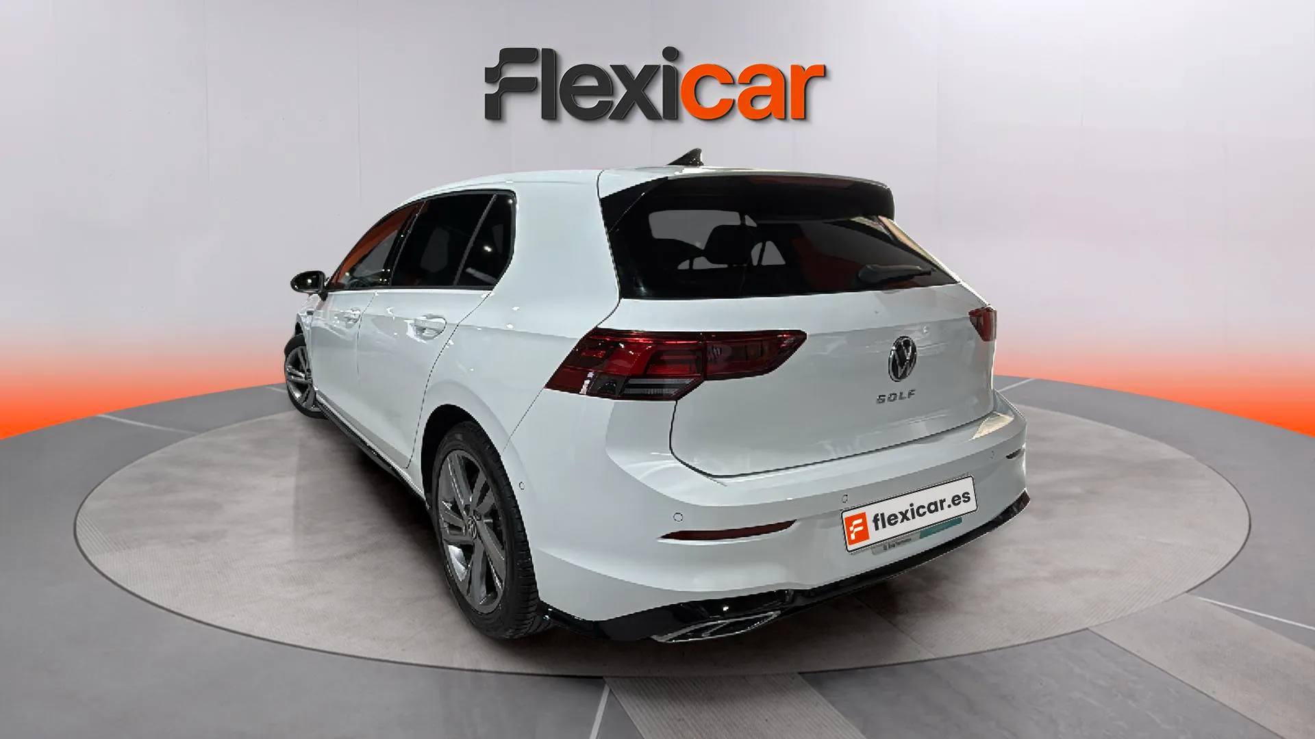 Volkswagen Golf R-Line 1.5 TSI Variant - foto 5