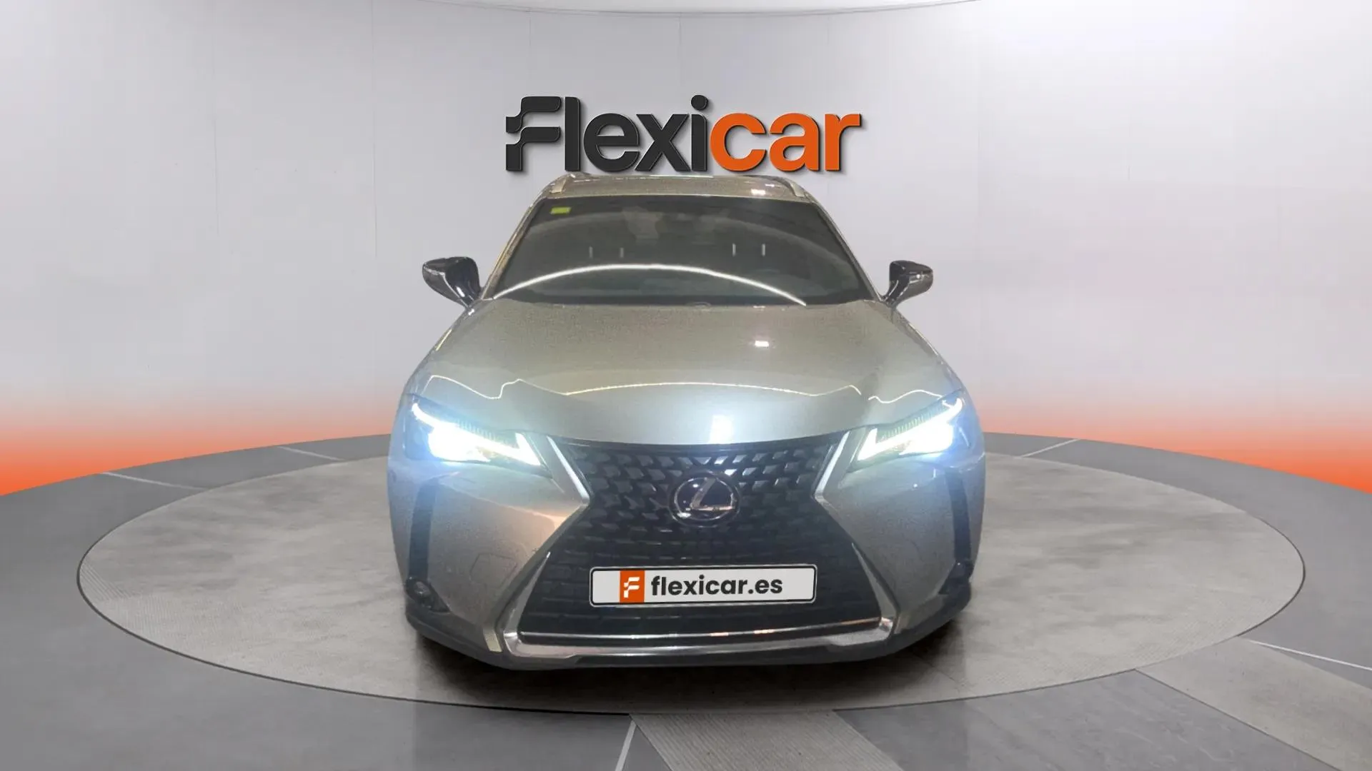 Lexus UX 2.0 250h Business - foto 2