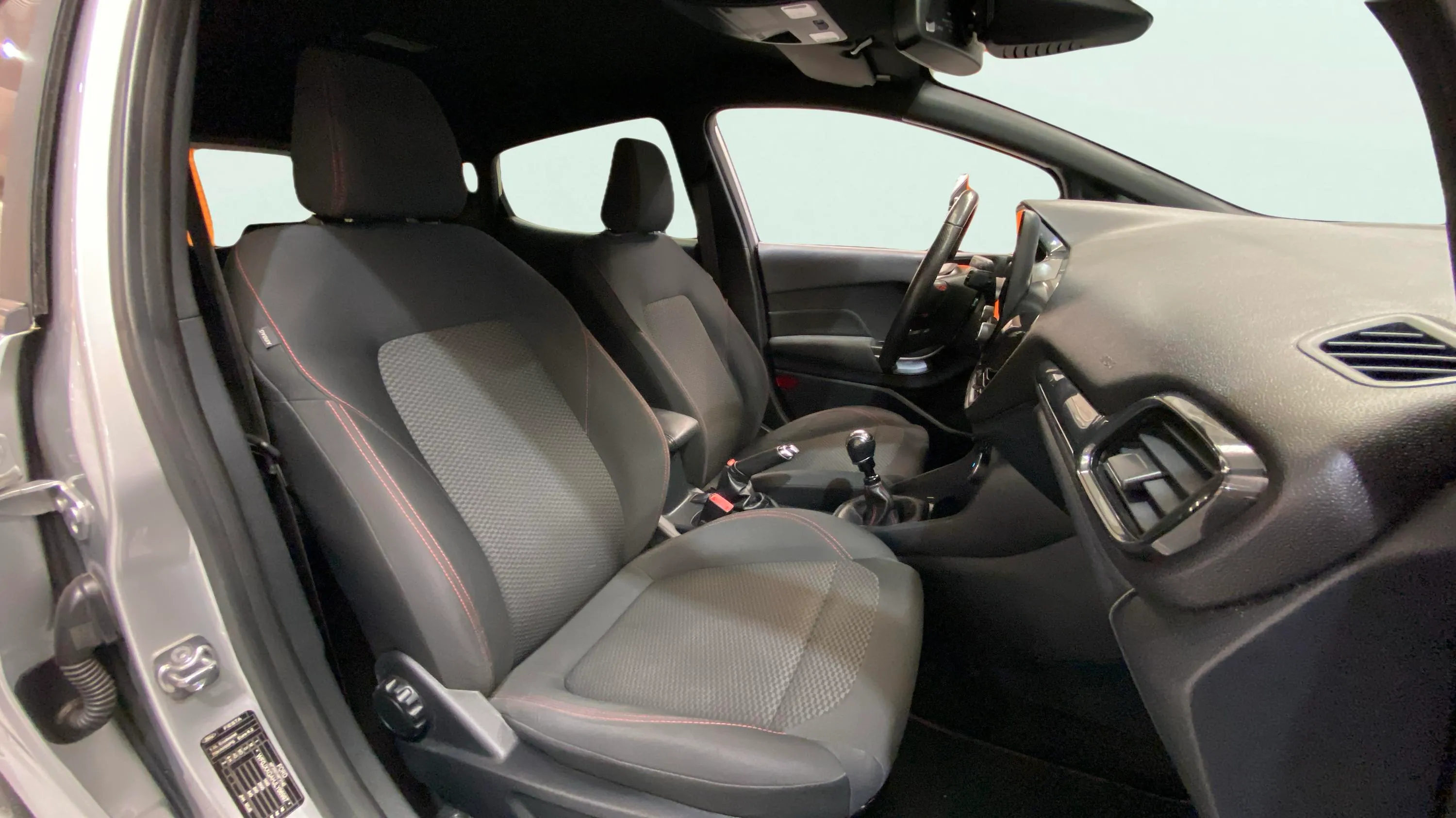 Ford Fiesta 1.0 EcoBoost ST-Line - foto 11