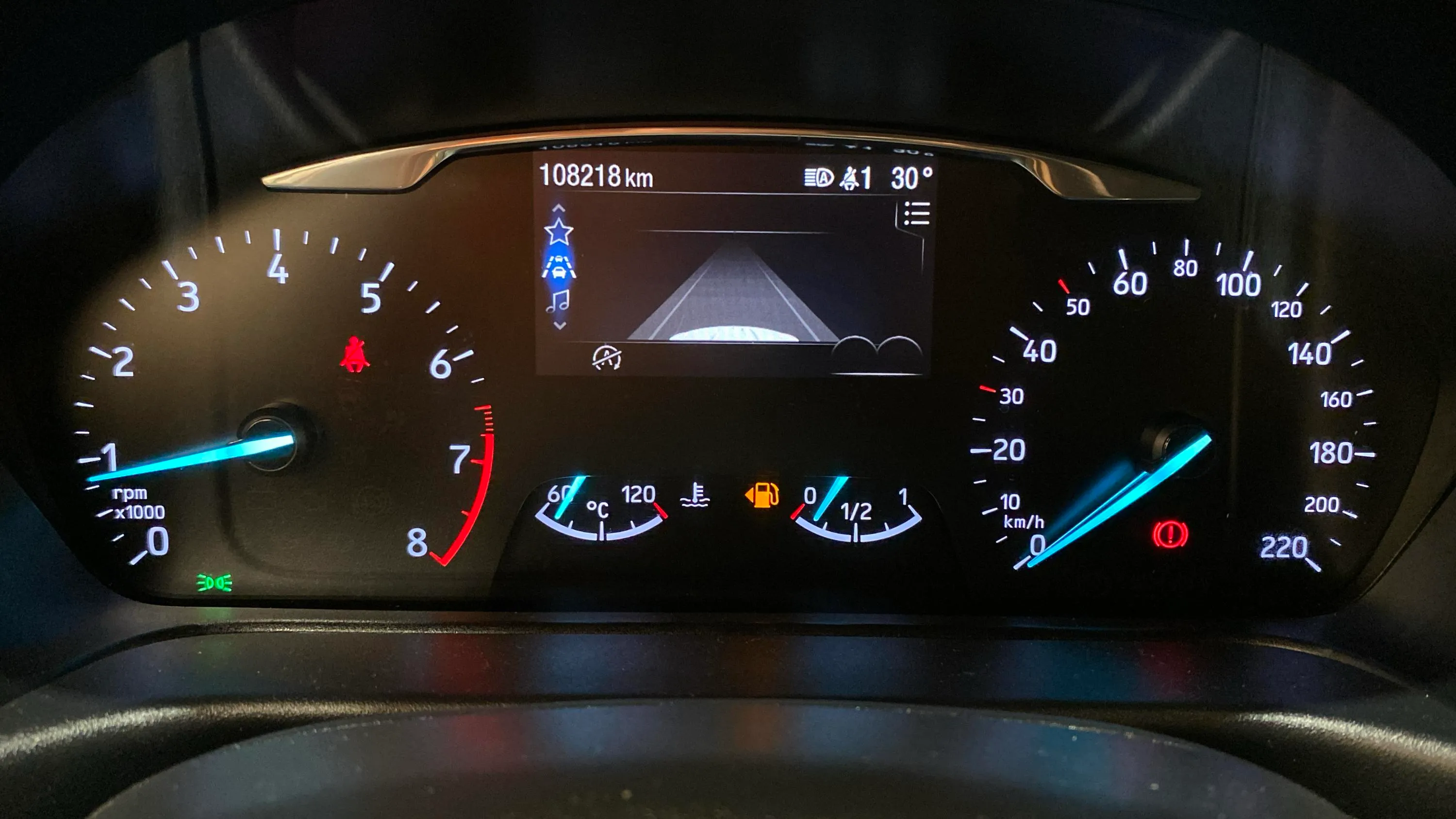 Ford Fiesta 1.0 EcoBoost ST-Line - foto 21