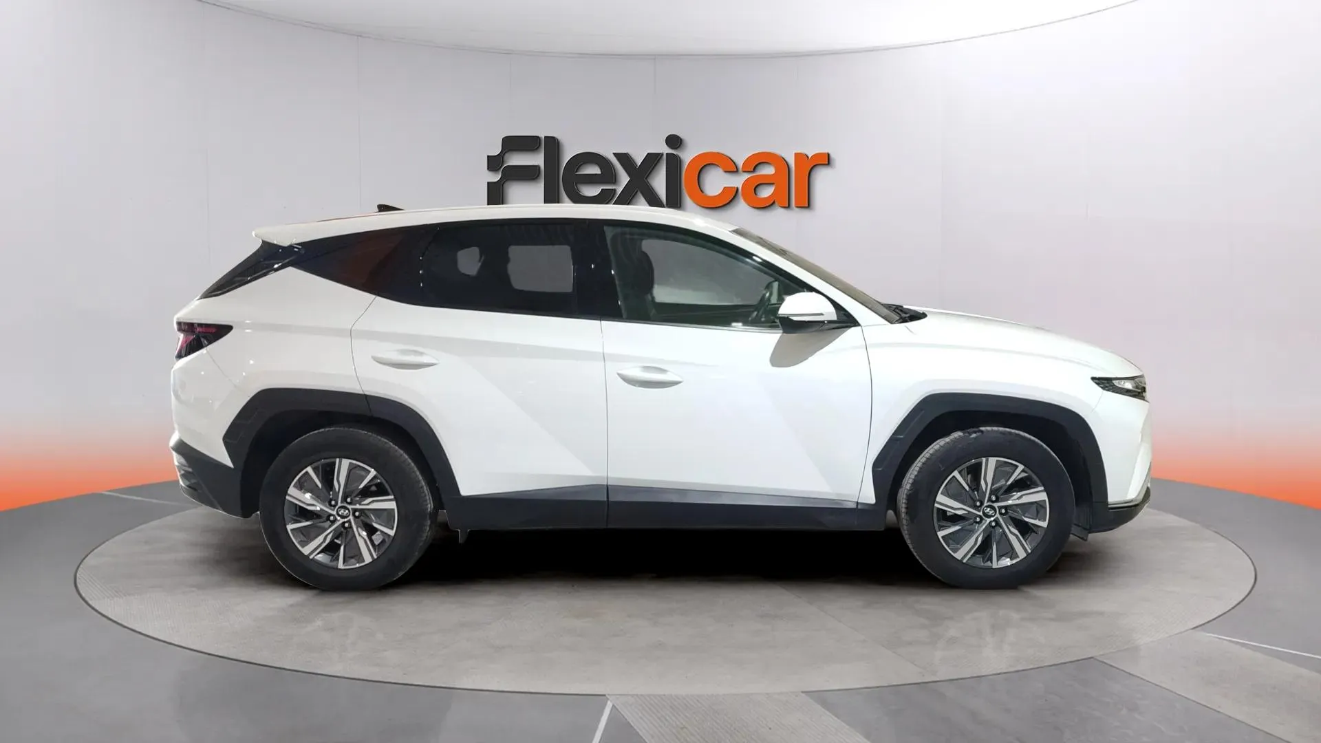 Hyundai Tucson 1.6 CRDi Klass - foto 3