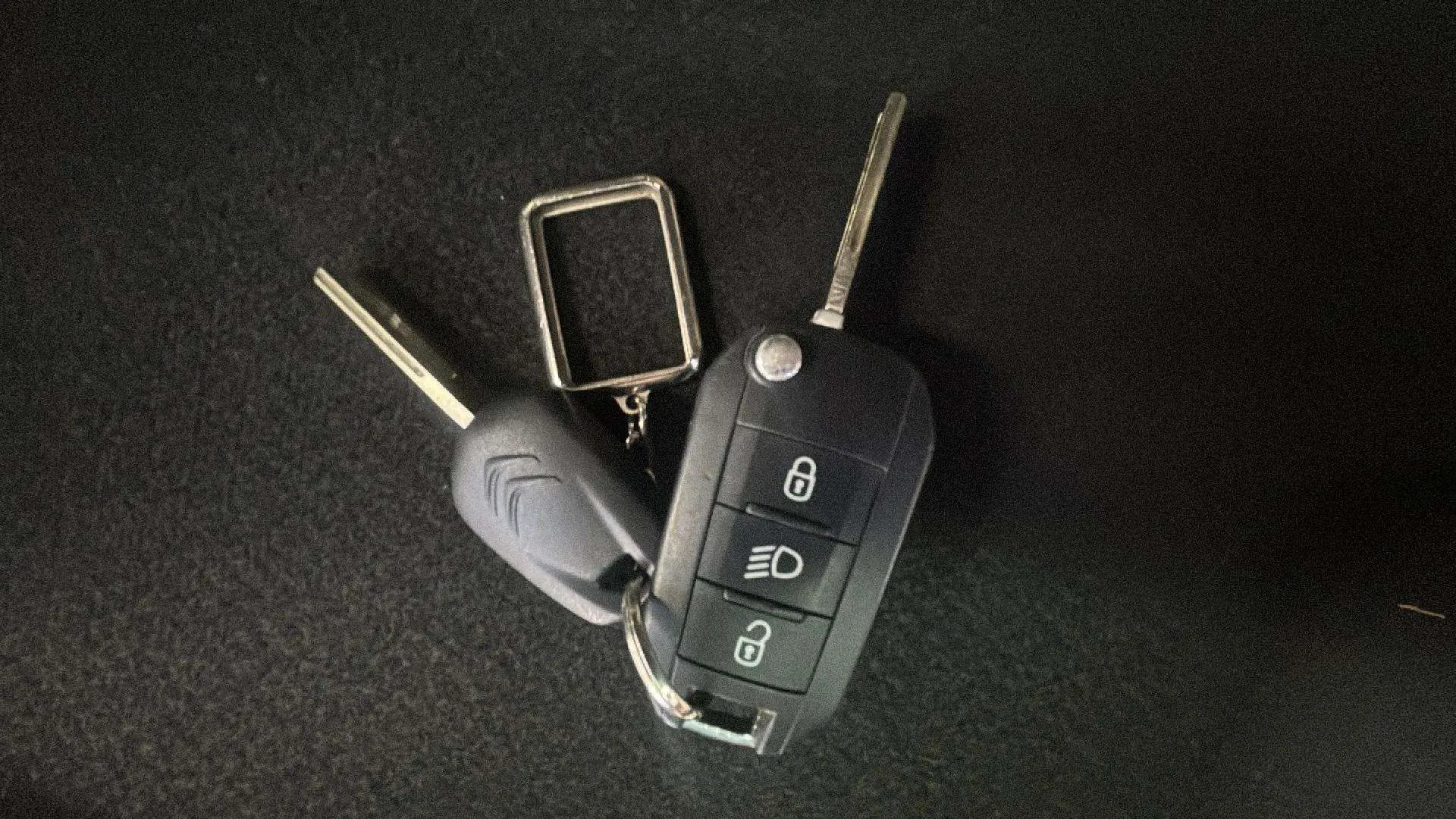 Citroën Berlingo Talla M BlueHDi 130 - foto 27