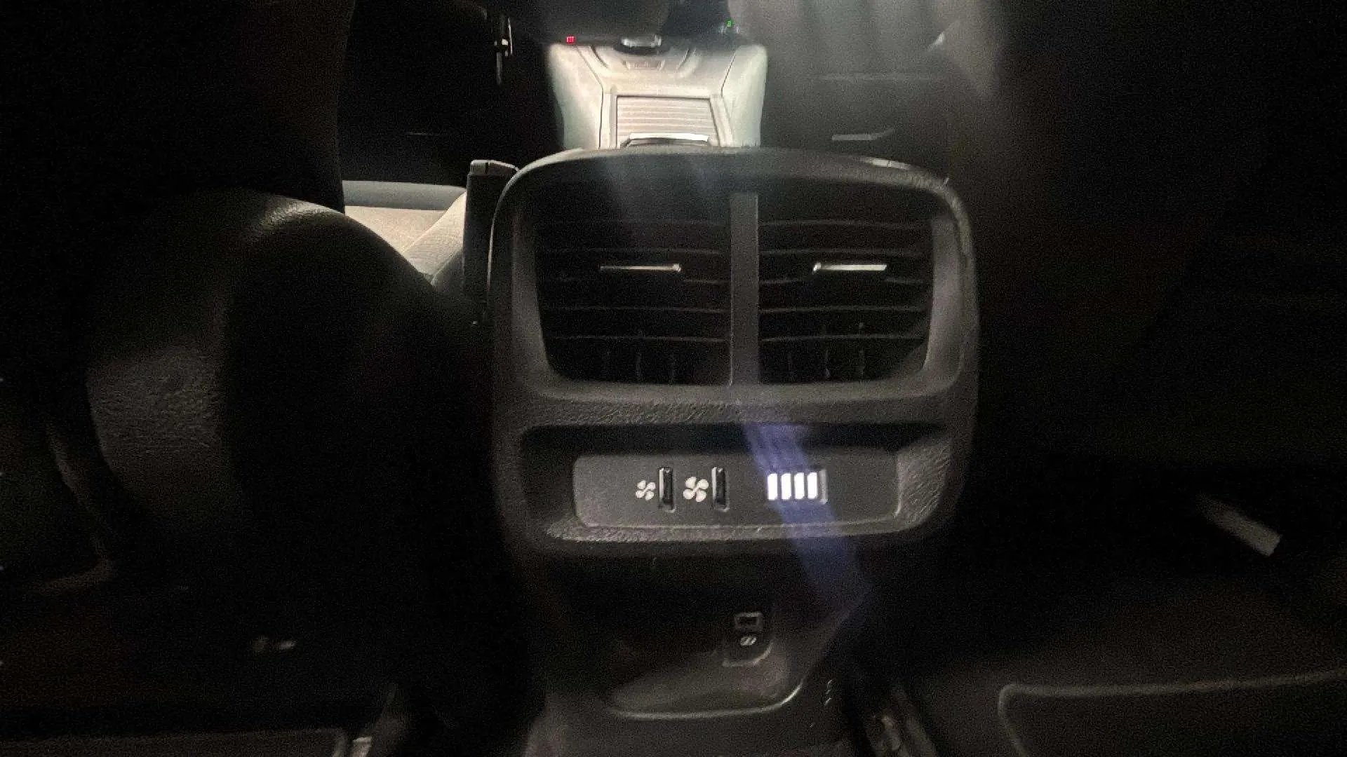 Citroën Berlingo Talla M BlueHDi 130 - foto 24