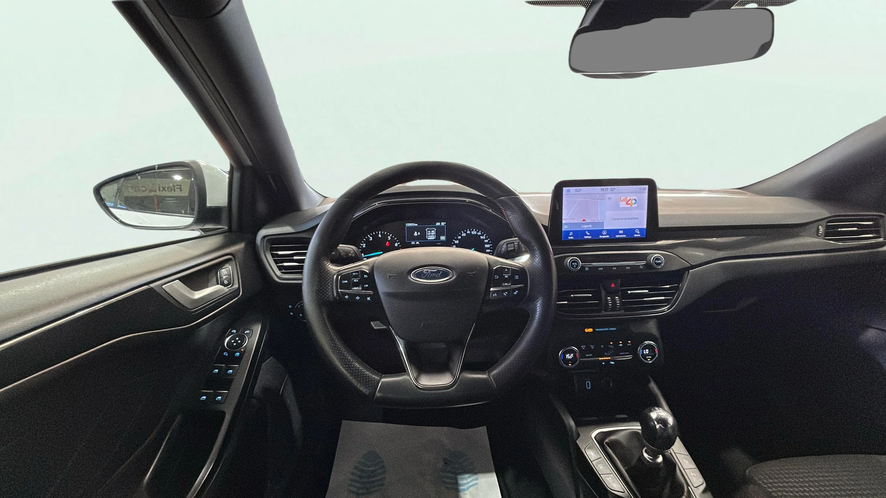 Ford Focus 1.0 EcoBoost MHEV ST-Line - foto 11