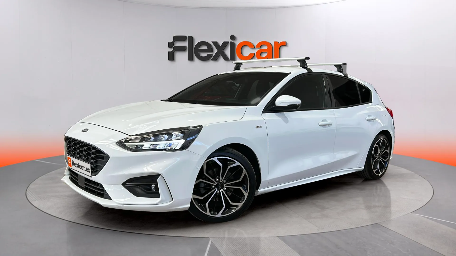 Ford Focus 1.0 EcoBoost MHEV ST-Line - foto 3