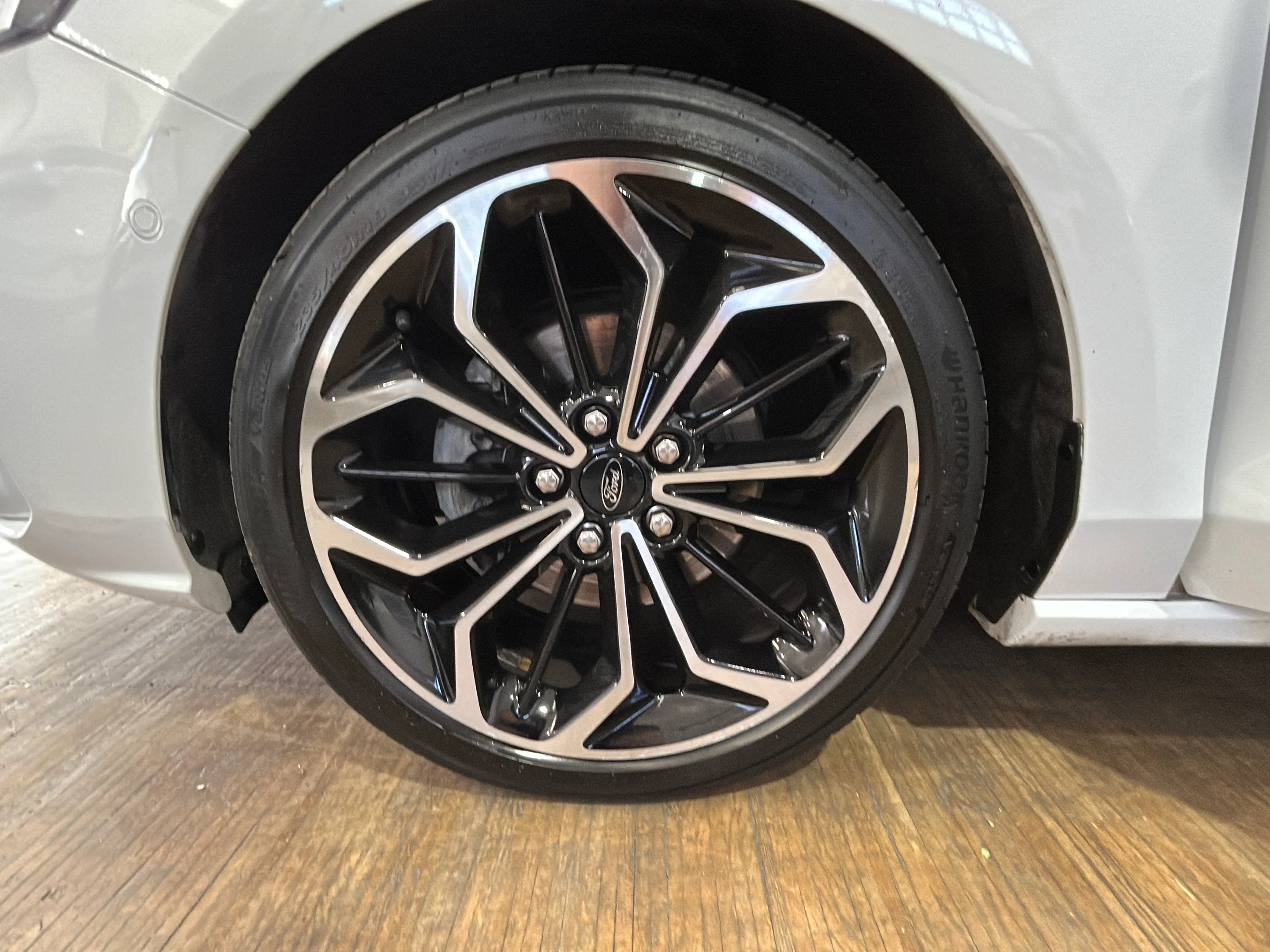 Ford Focus 1.0 EcoBoost MHEV ST-Line - foto 28