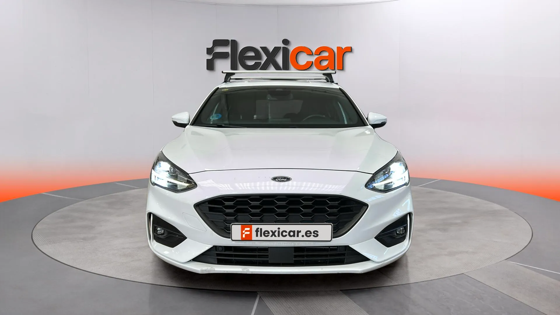 Ford Focus 1.0 EcoBoost MHEV ST-Line - foto 2