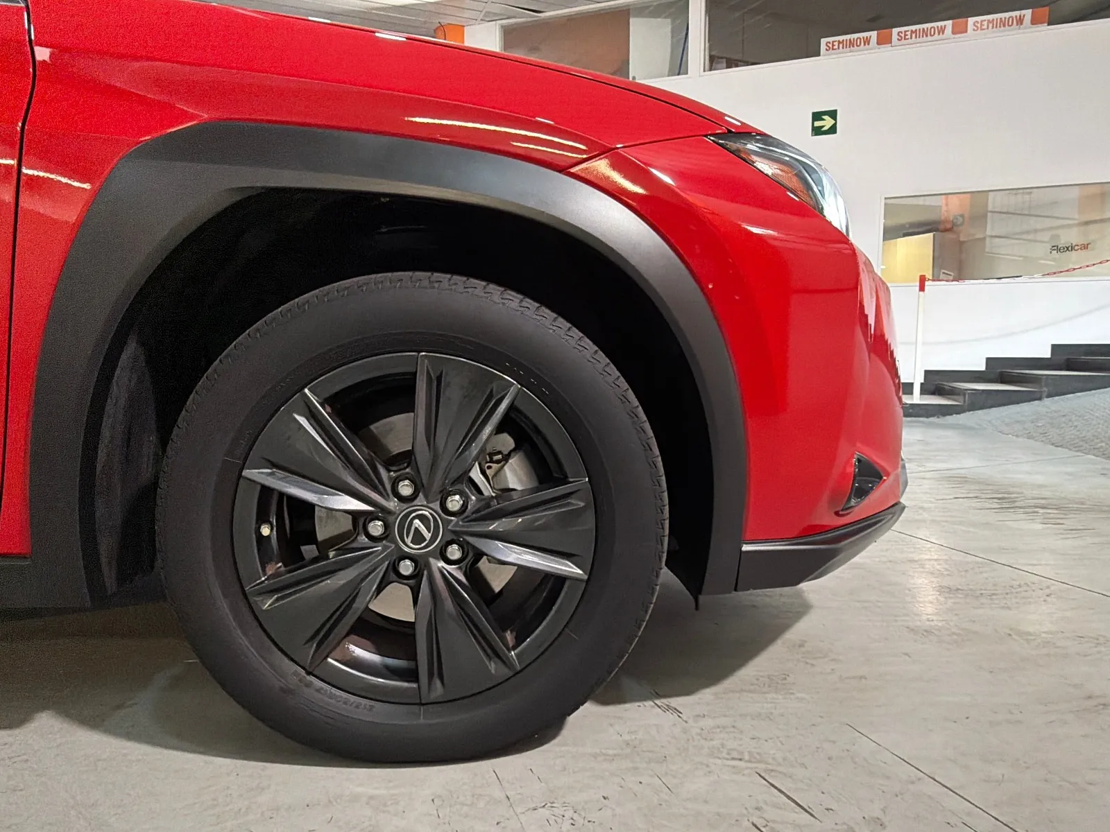 Lexus UX 2.0 250h Business - foto 23