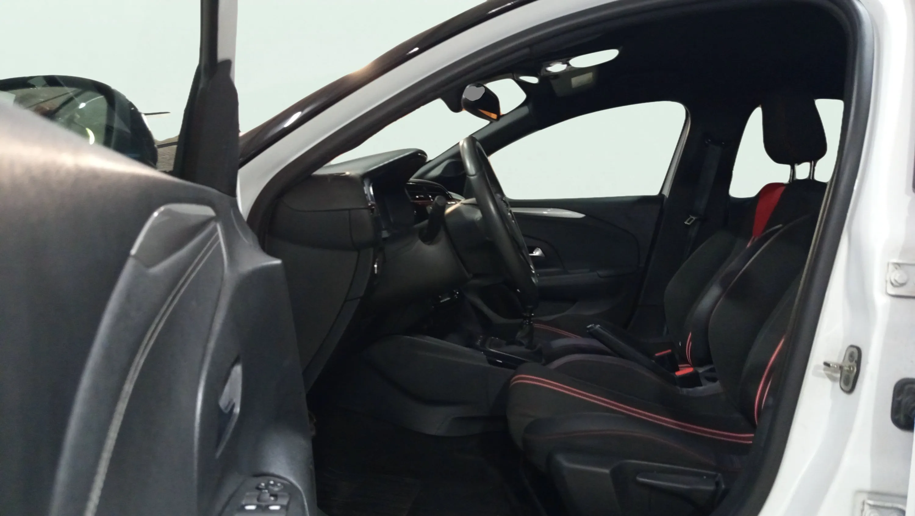 Opel Corsa 1.2T XHL GS - foto 12