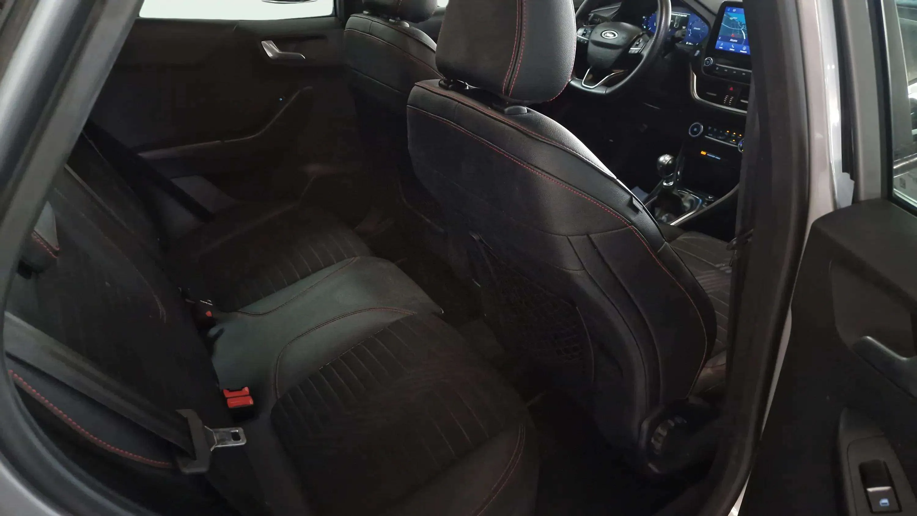 Ford Puma 1.0 EcoBoost ST-Line MHEV - foto 19