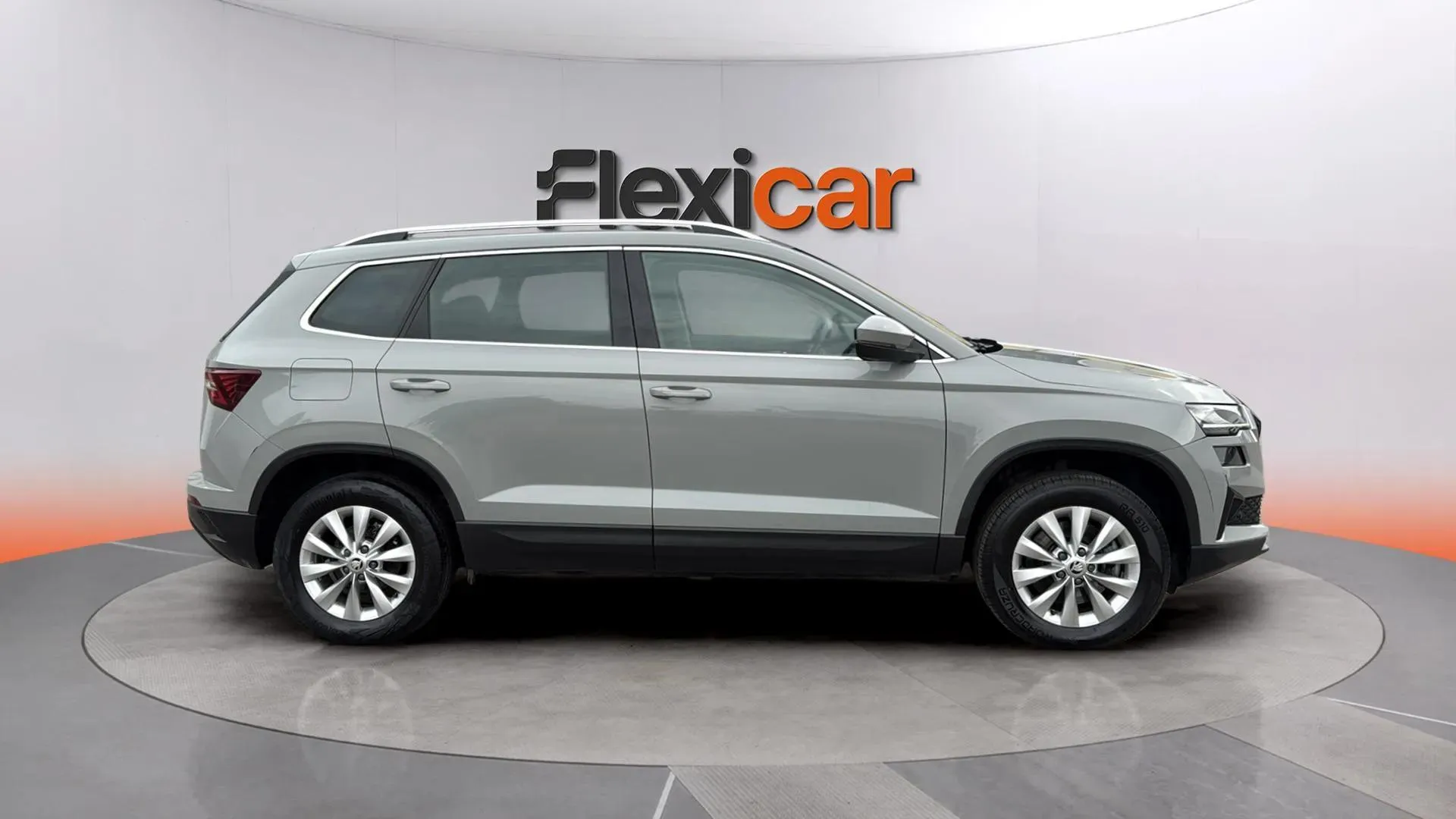 Škoda Karoq 2.0 TDI Selection - foto 6