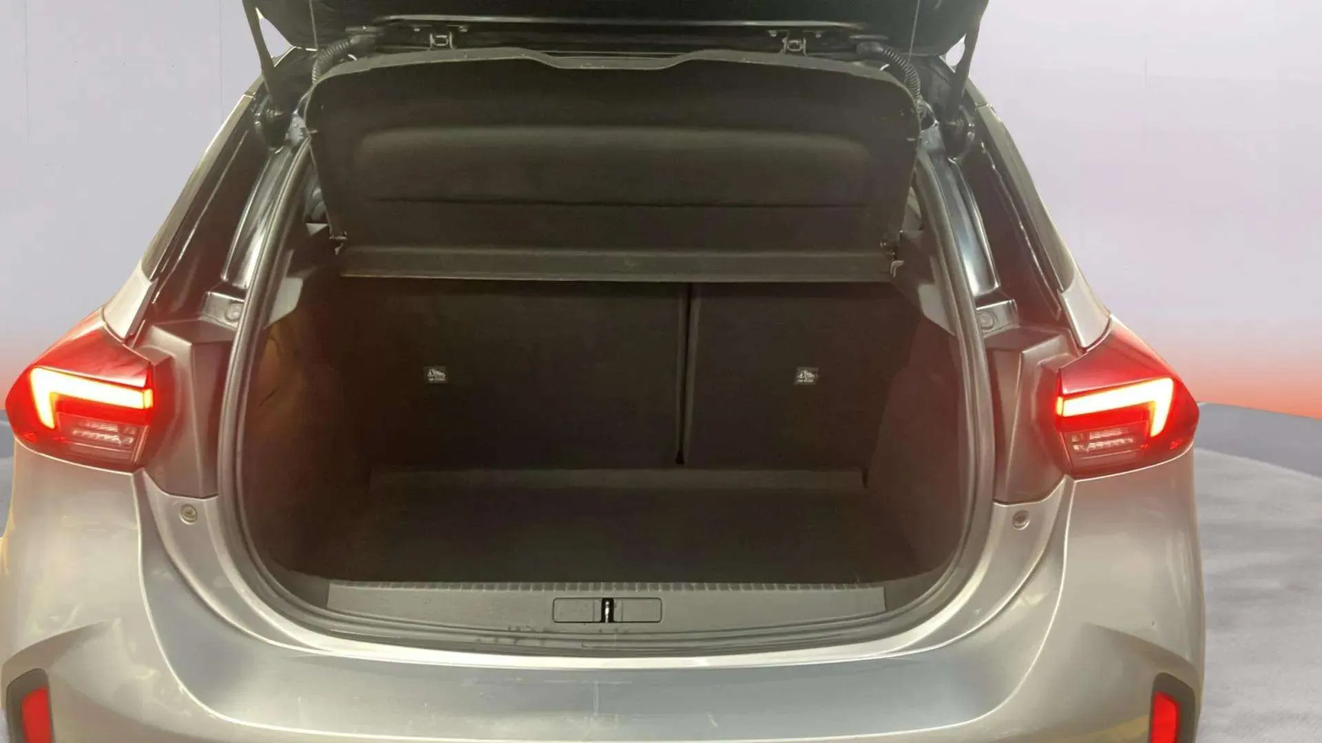 Opel Corsa 1.2T XHL GS - foto 16