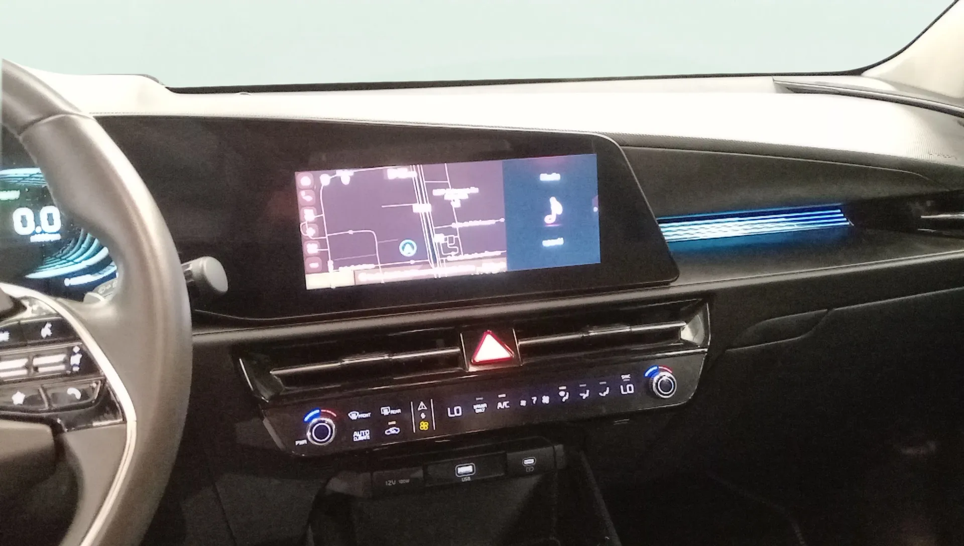 Kia Niro 1.6 GDi HEV Concept - foto 12