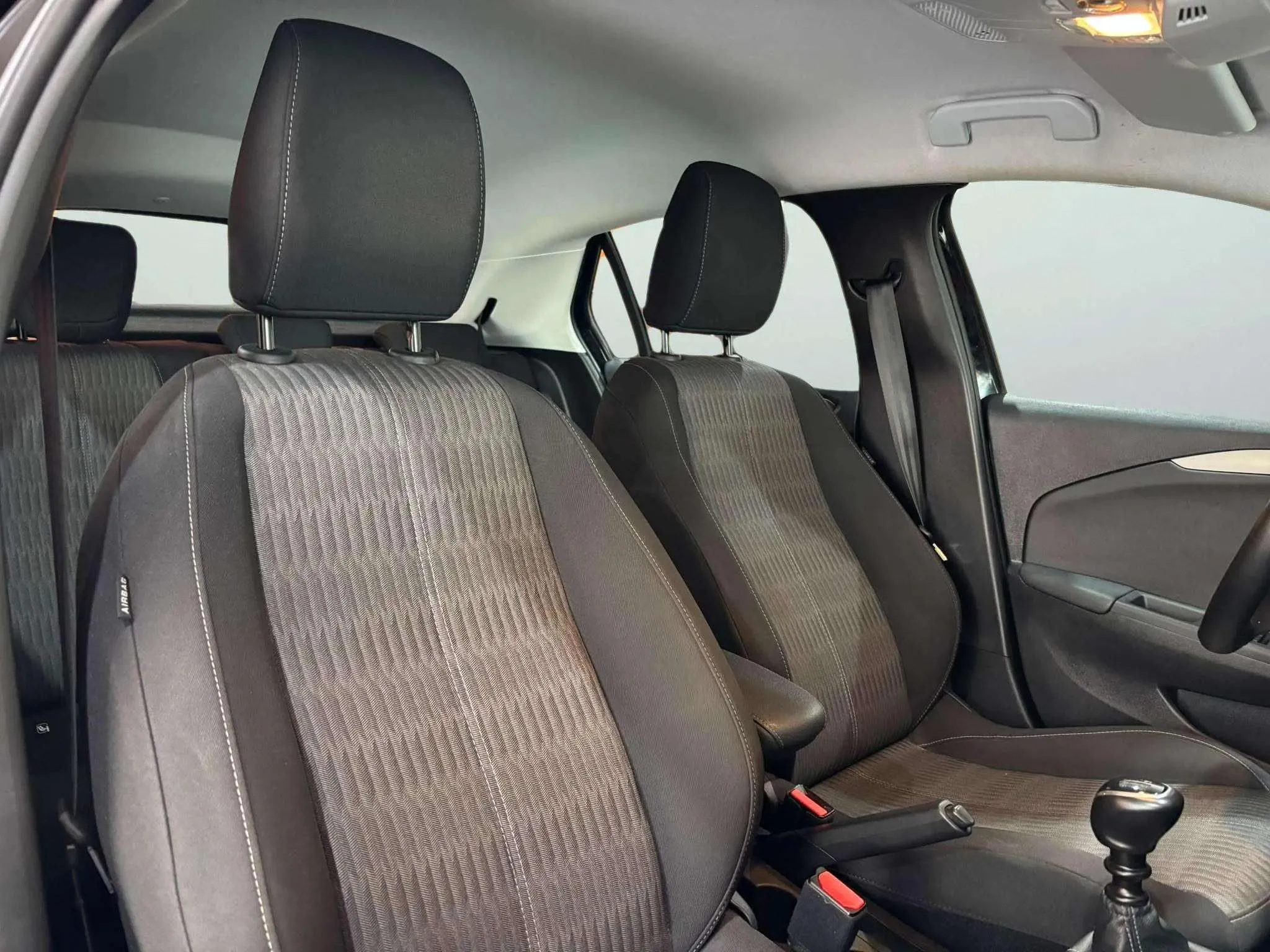 Opel Corsa 1.2T XHL Edition - foto 10