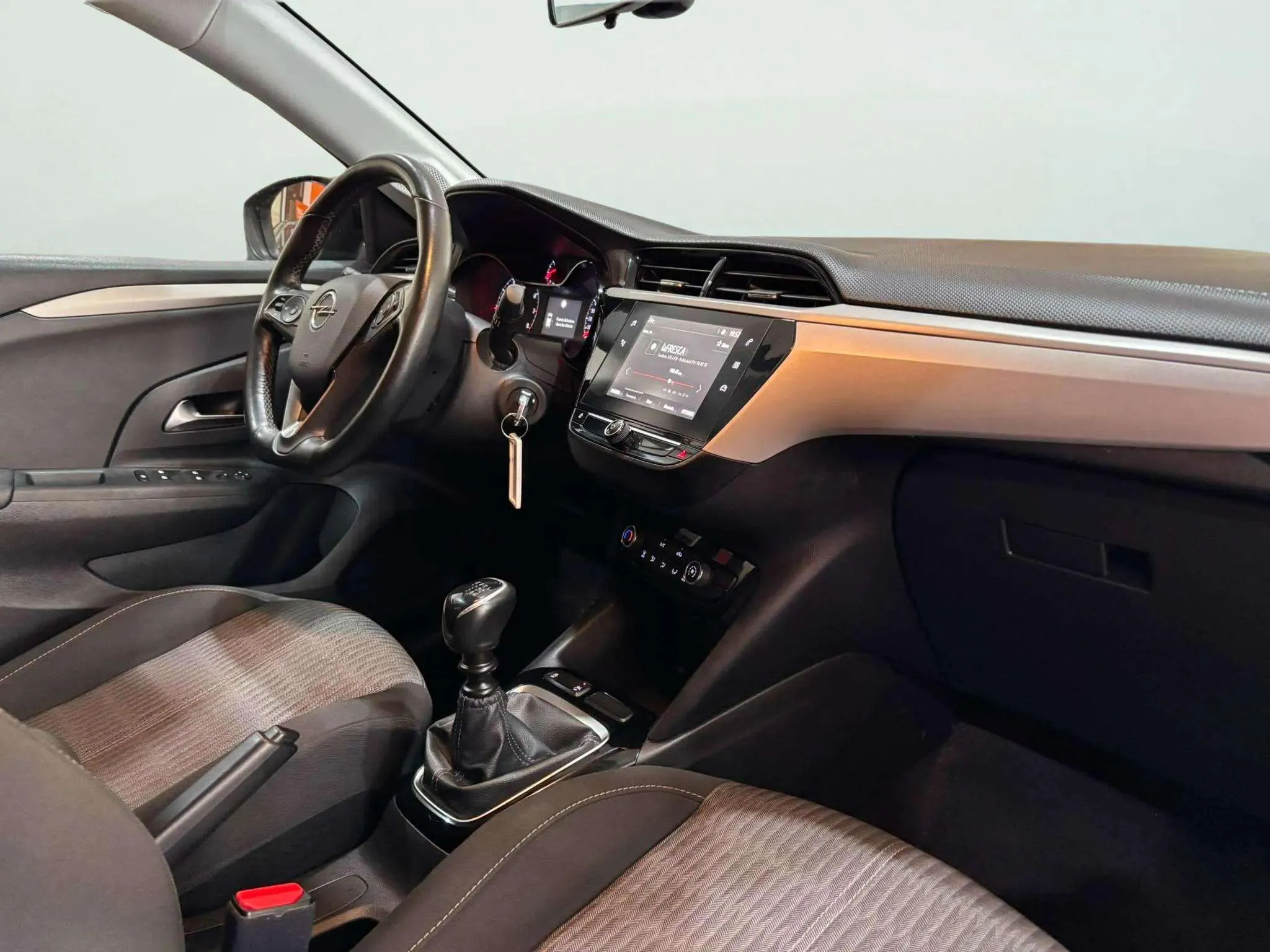 Opel Corsa 1.2T XHL Edition - foto 7