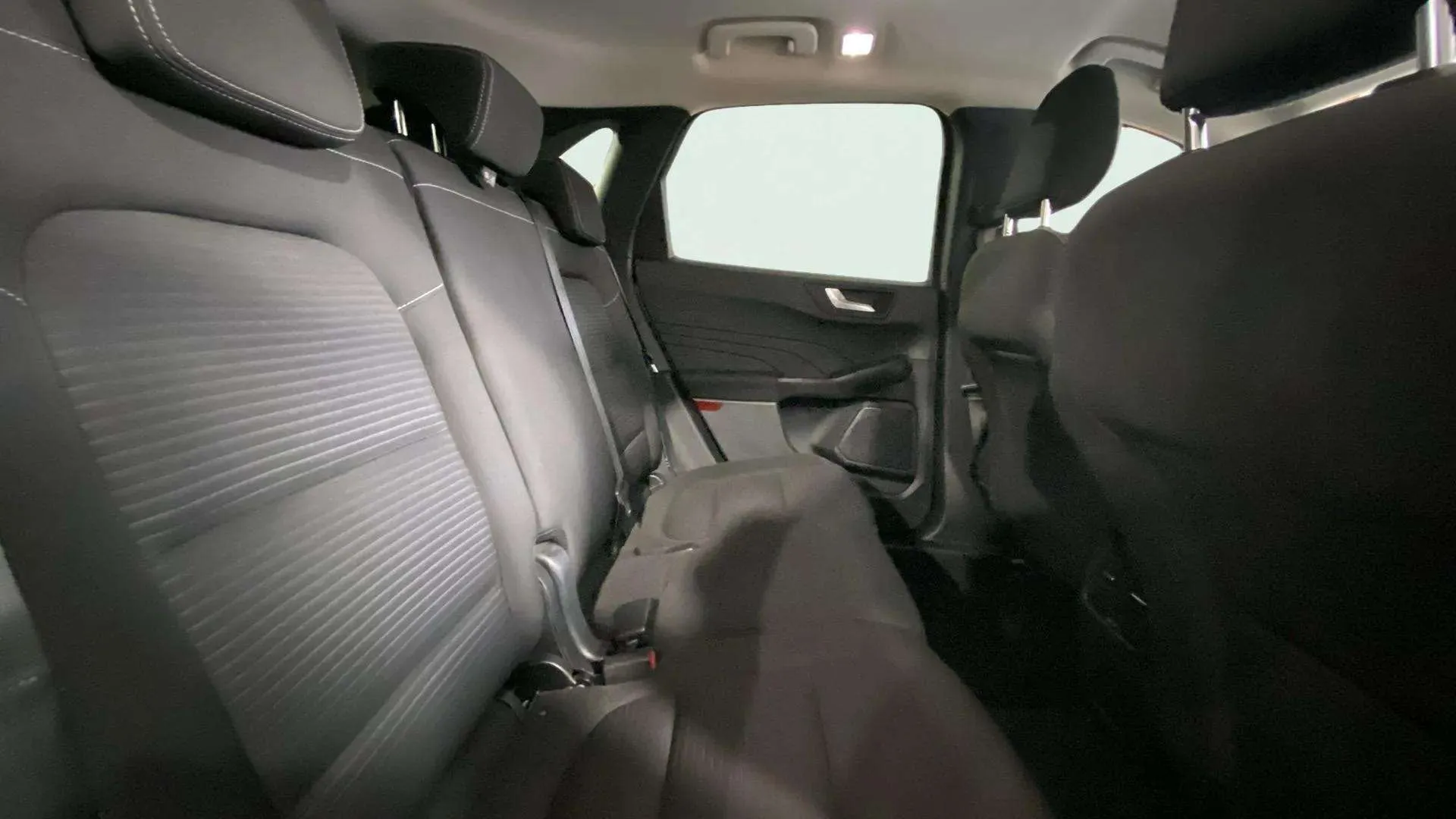 Ford Kuga ST-Line 1.5T EcoBoost - foto 16
