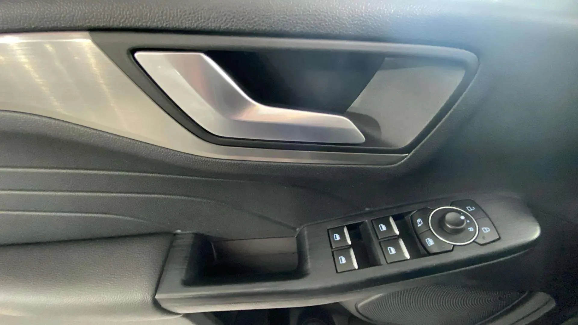Ford Kuga ST-Line 1.5T EcoBoost - foto 19