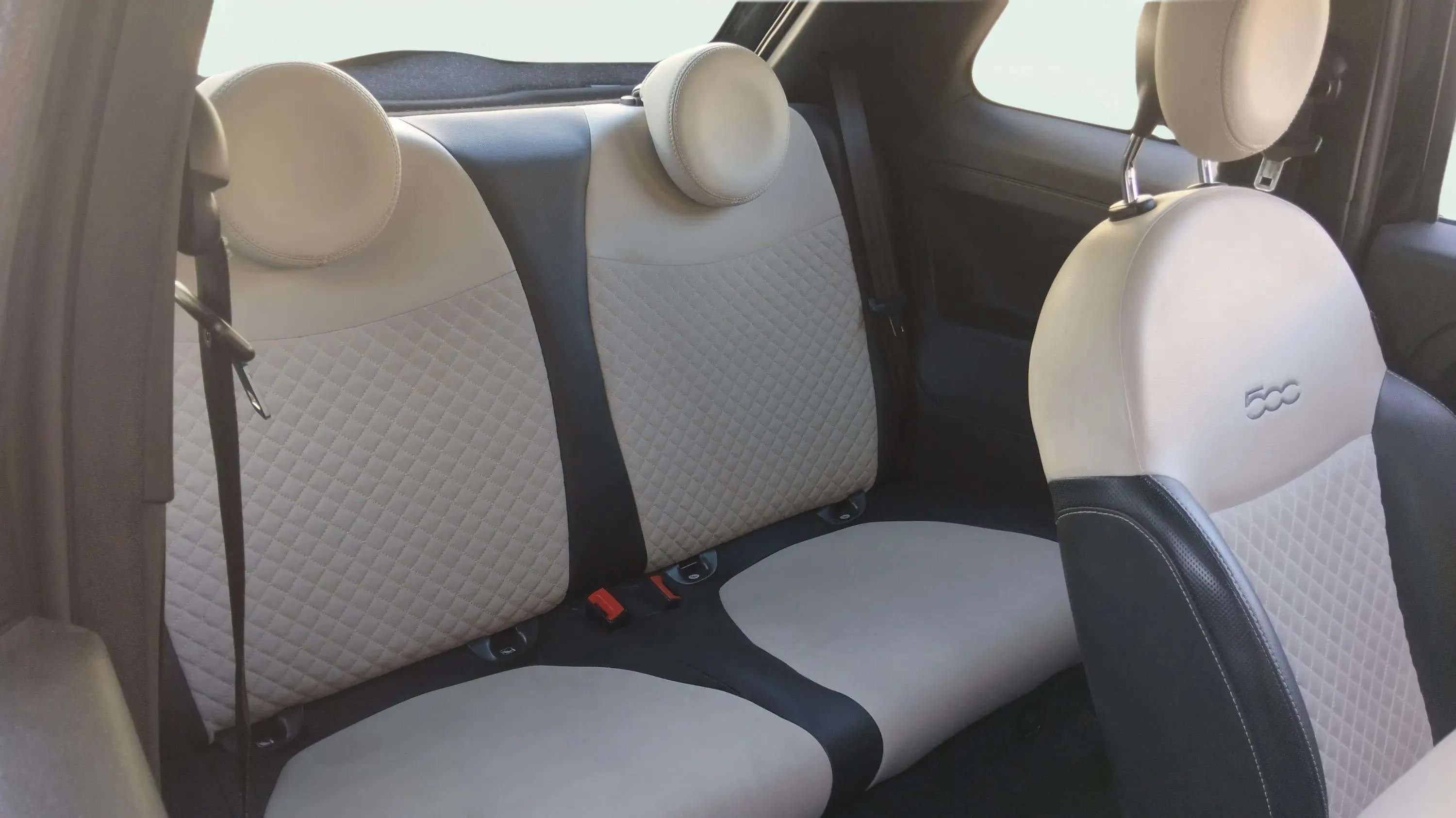 Fiat 500 Club 1.0 Hybrid - foto 18