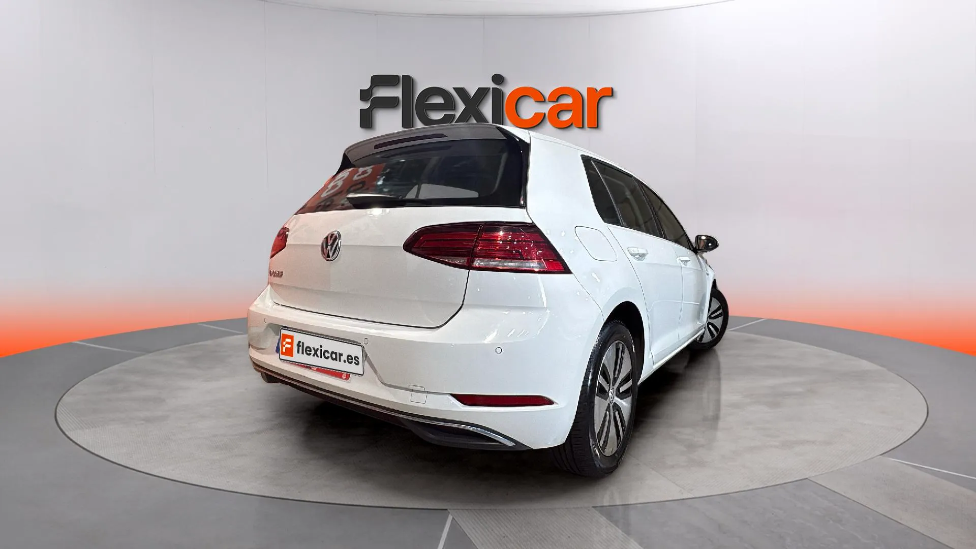 Volkswagen Golf e-Golf ePower - foto 7