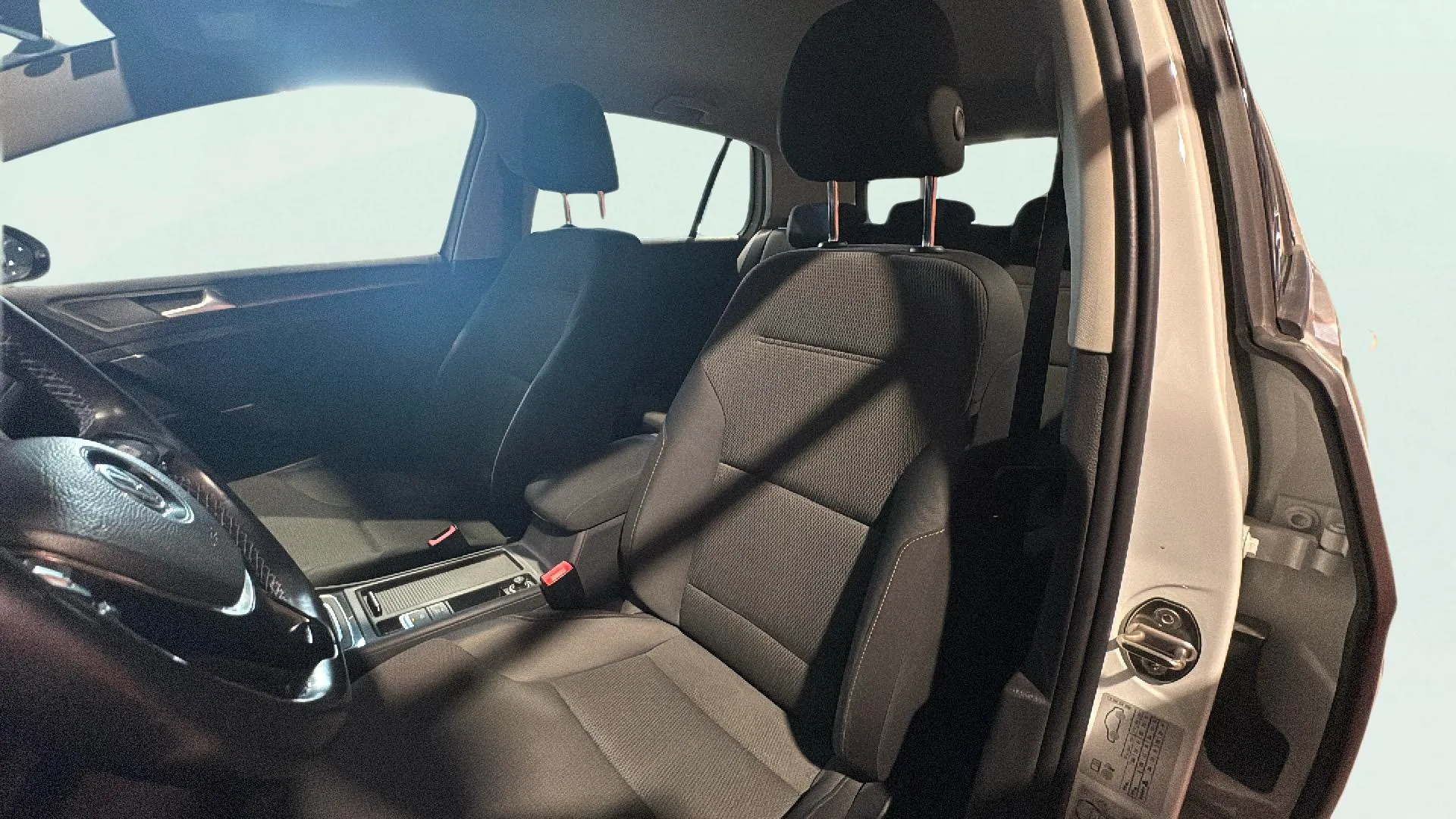 Volkswagen Golf e-Golf ePower - foto 19