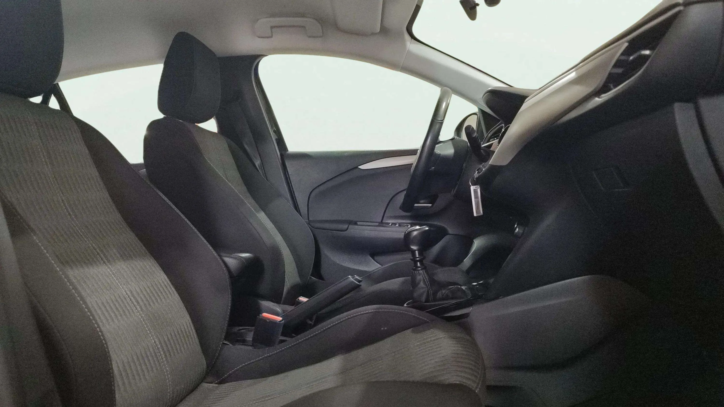 Opel Corsa 1.2T XHL Edition - foto 22