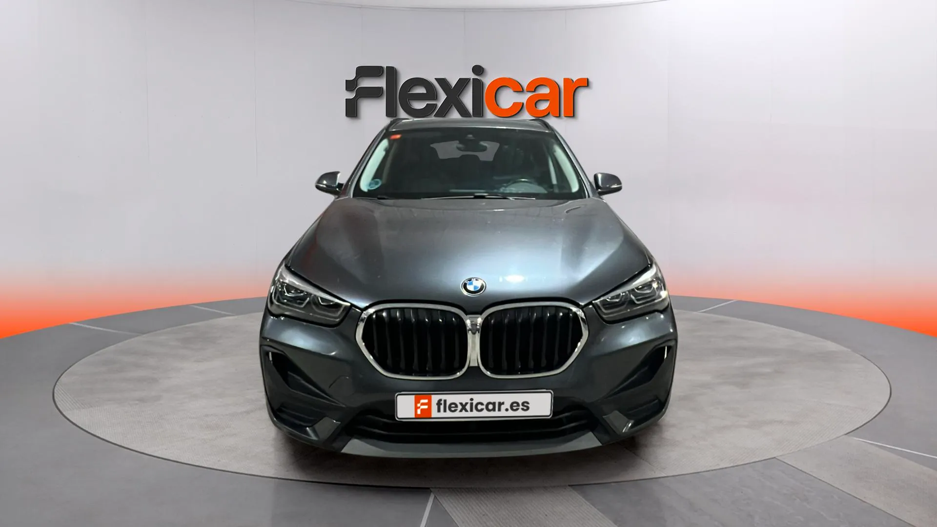 BMW X1 sDrive18i - foto 2
