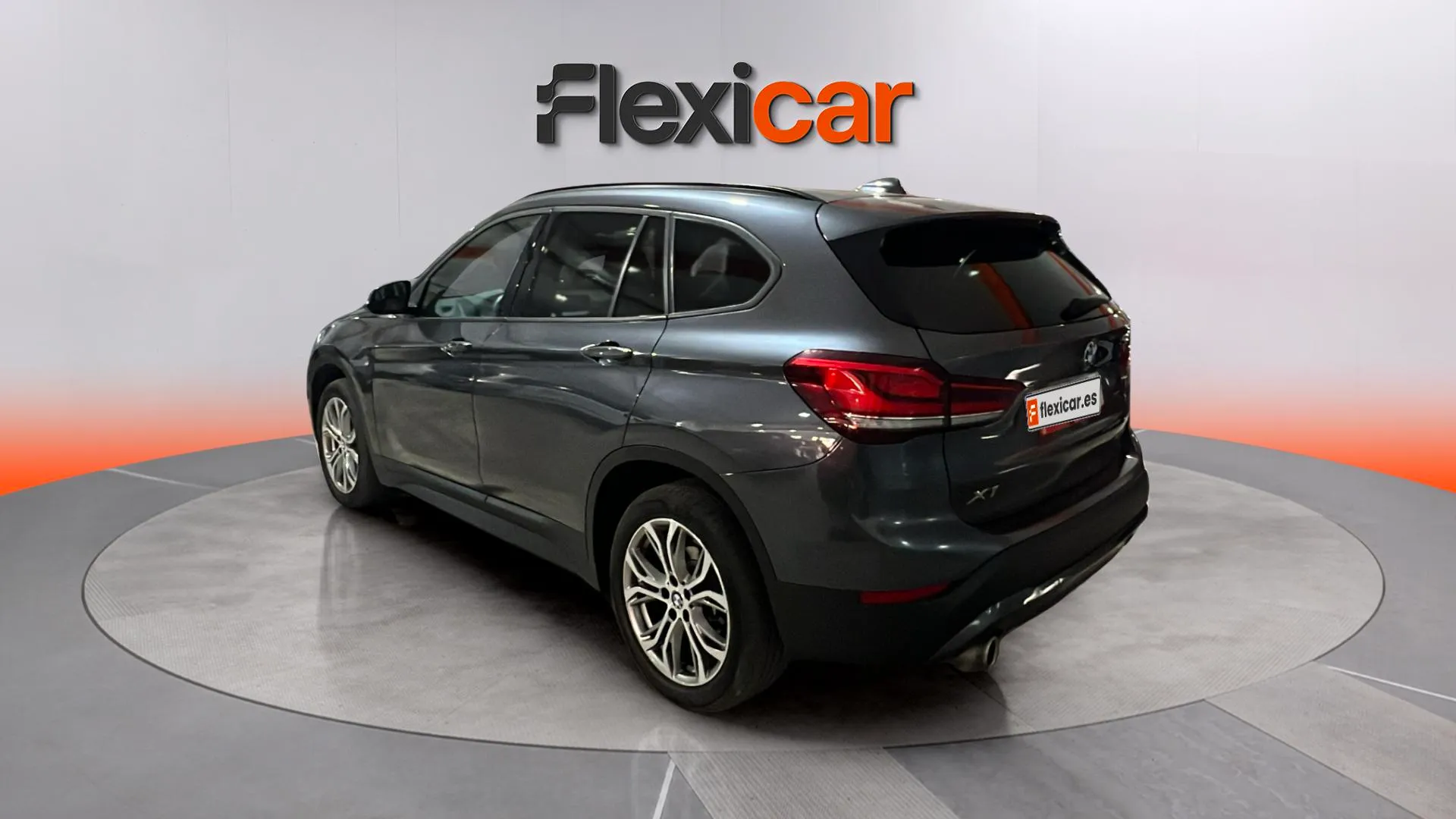 BMW X1 sDrive18i - foto 5