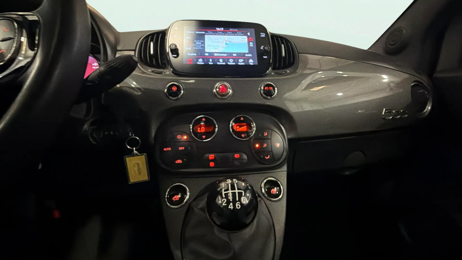 Fiat 500 Club 1.0 Hybrid - foto 12