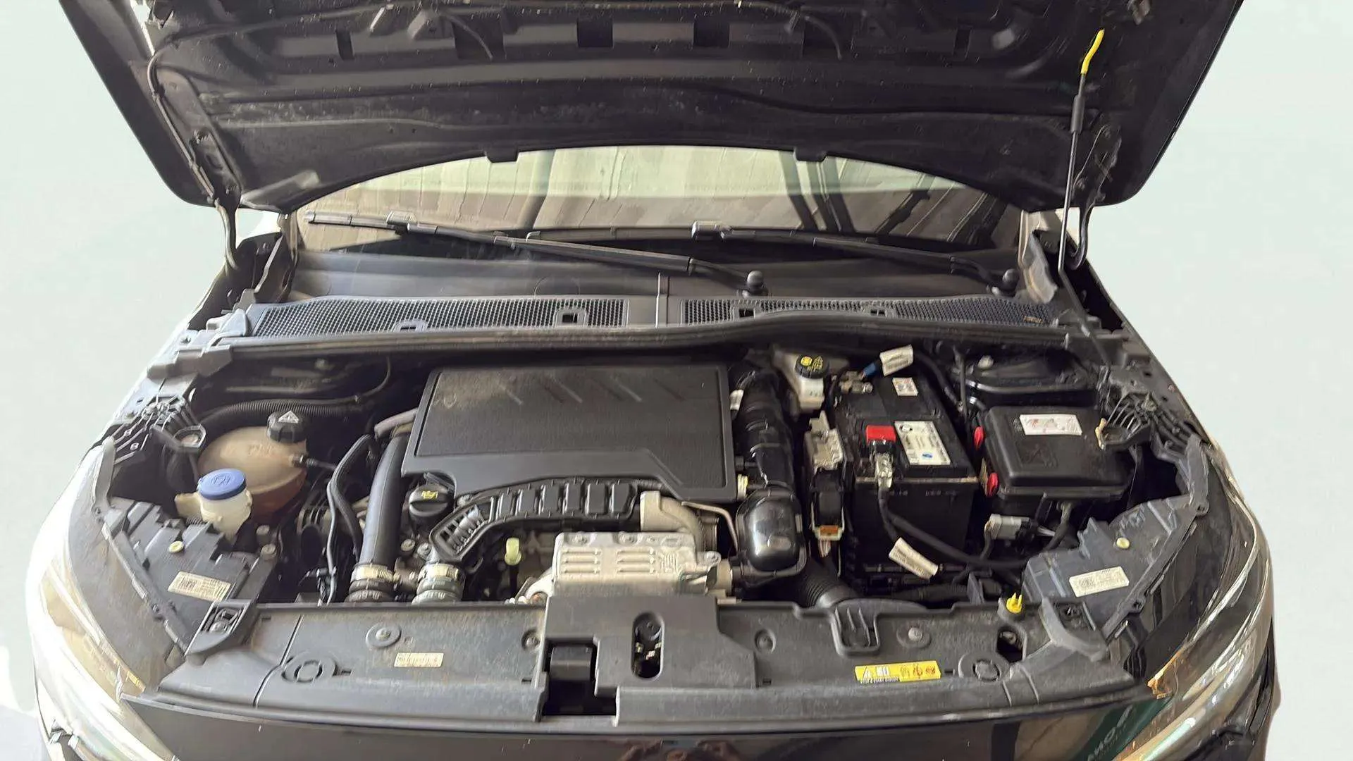Opel Corsa 1.2T XHL Edition - foto 15