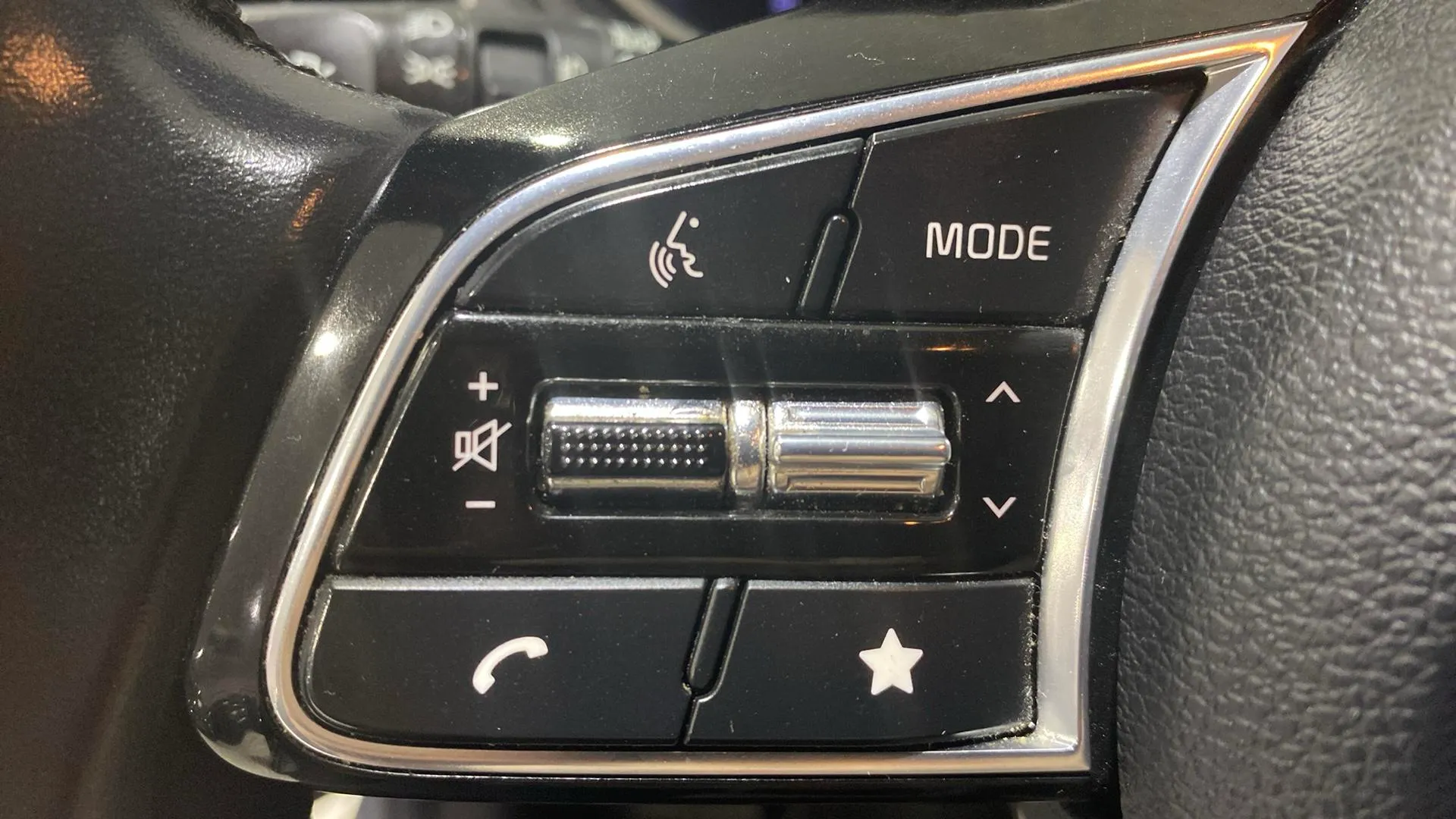 Kia Ceed 1.6 MHEV iMT Tech - foto 21