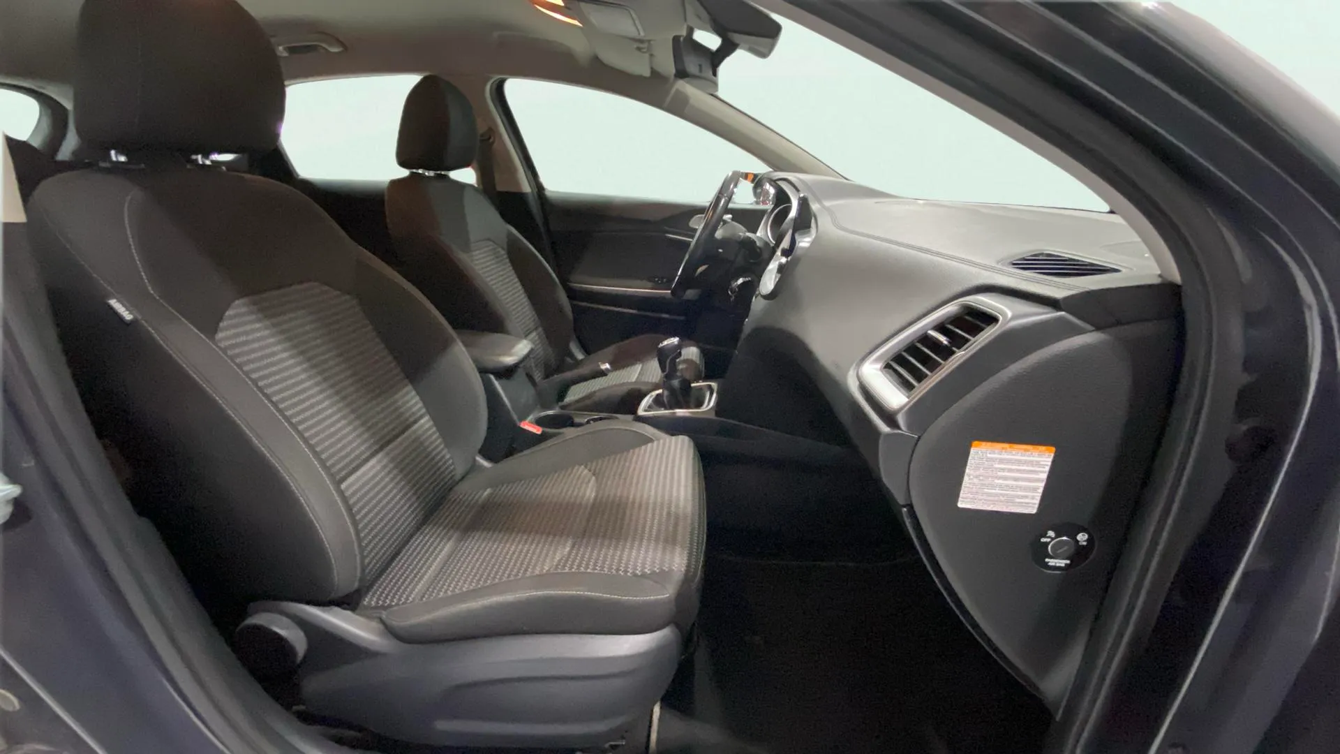 Kia Ceed 1.6 MHEV iMT Tech - foto 15