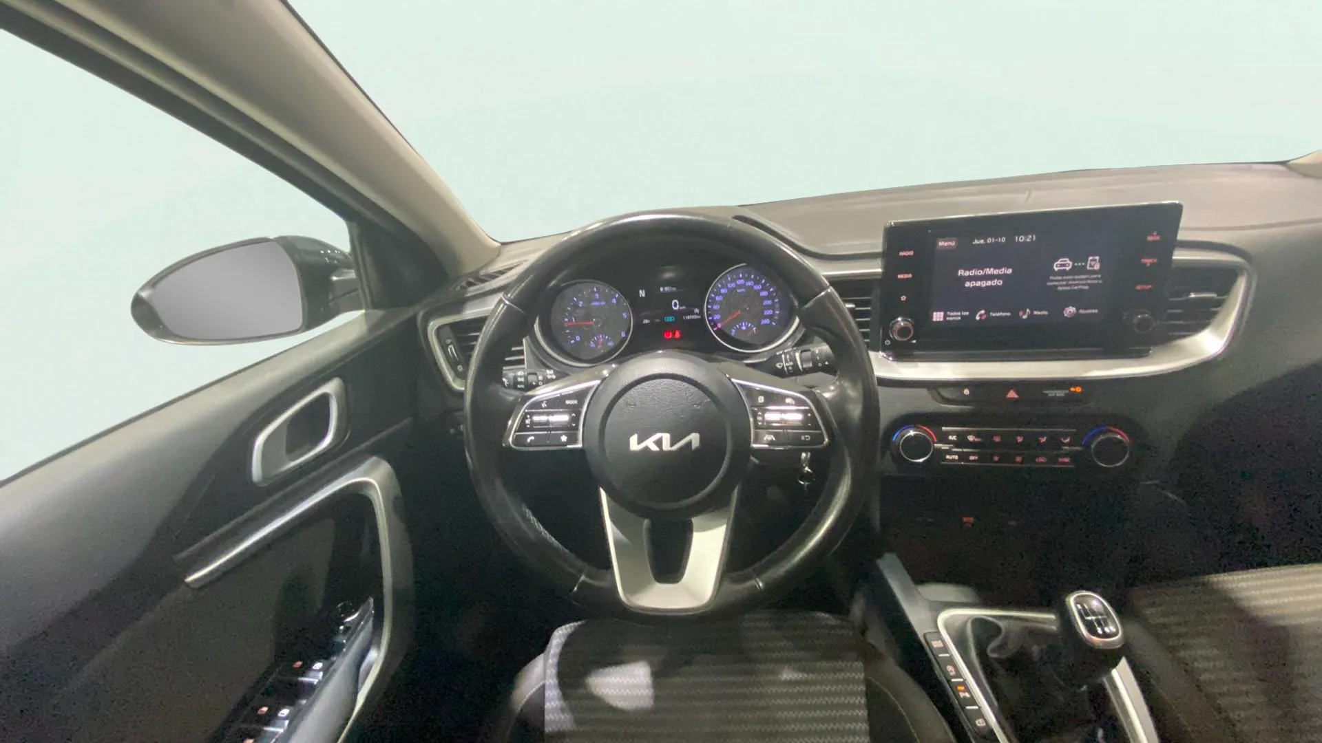 Kia Ceed 1.6 MHEV iMT Tech - foto 10