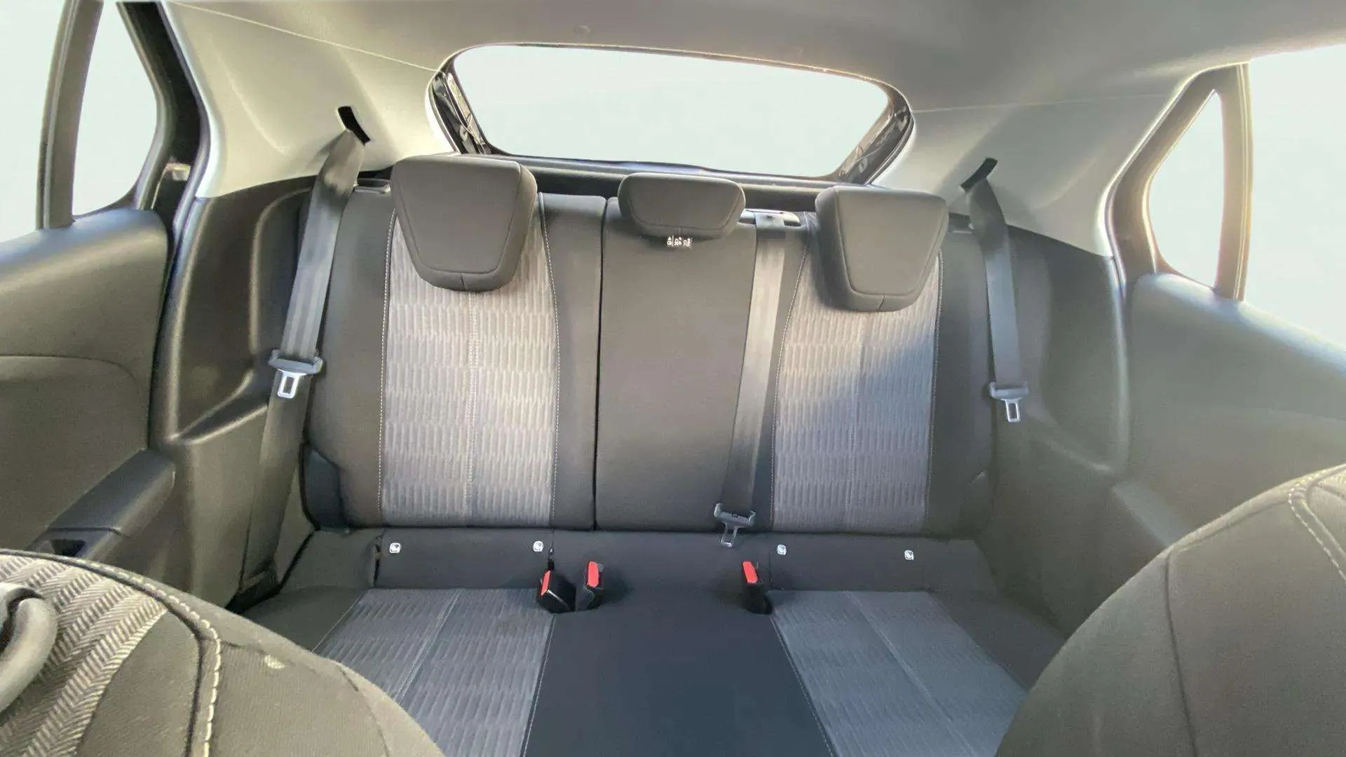 Opel Corsa 1.2T XHL Edition - foto 20