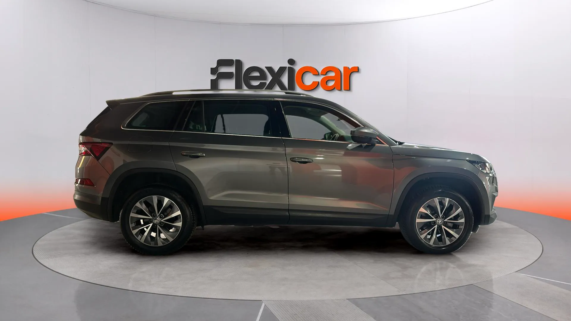 Škoda Kodiaq 1.5 TSI DSG 4x2 Style - foto 8