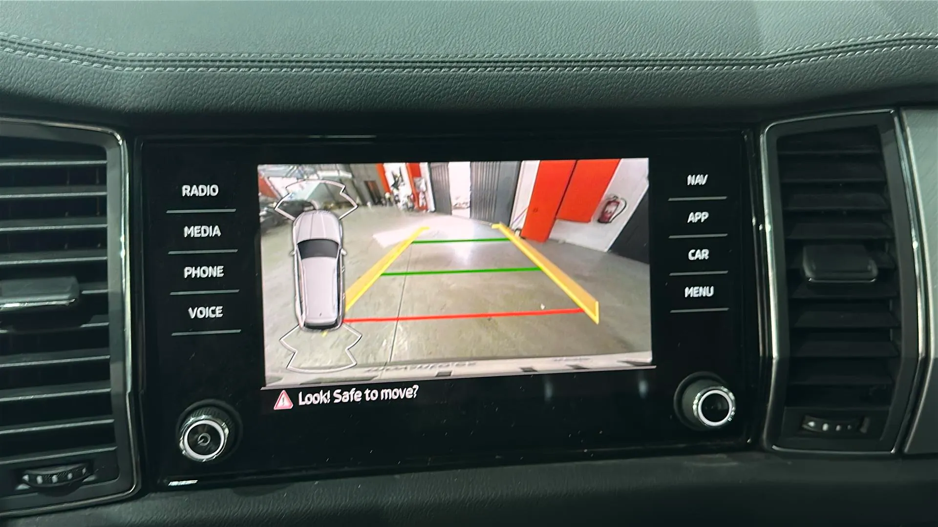 Škoda Kodiaq 1.5 TSI DSG 4x2 Style - foto 14