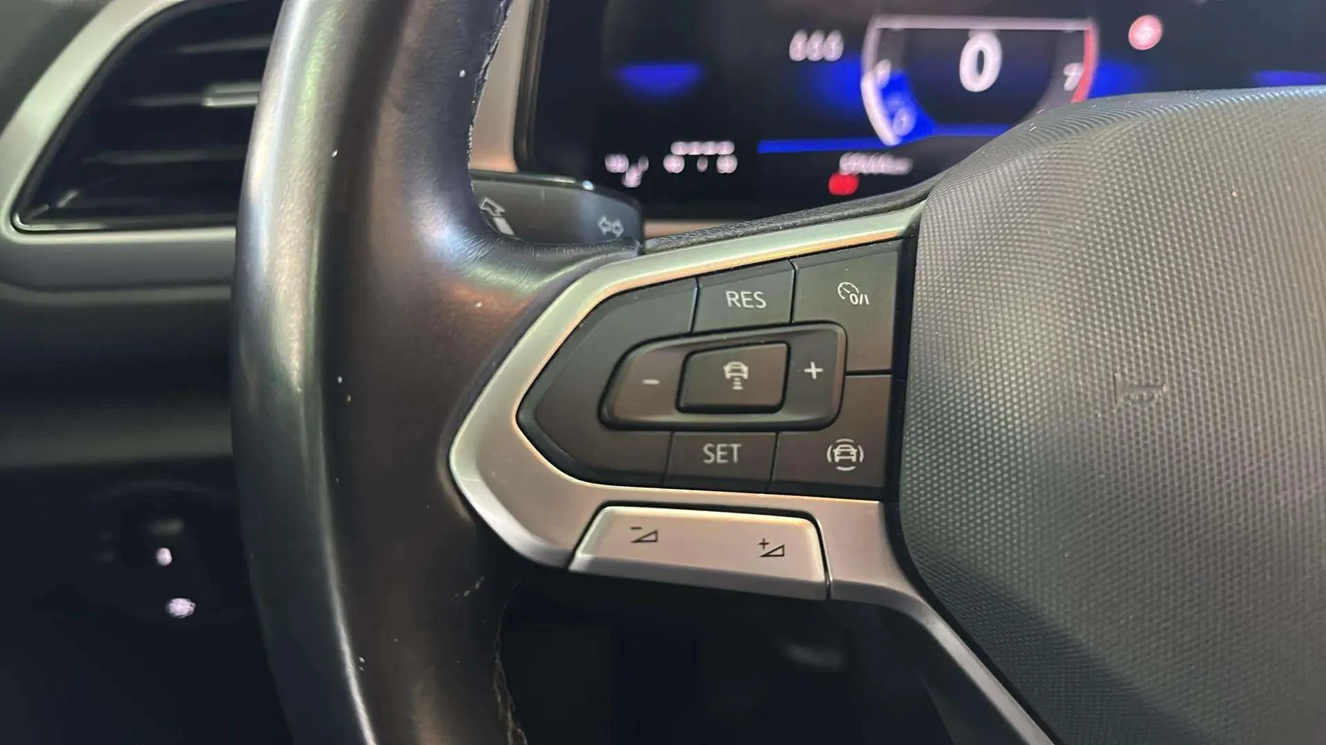 Volkswagen T-Roc "Más" 1.0 TSI - foto 13
