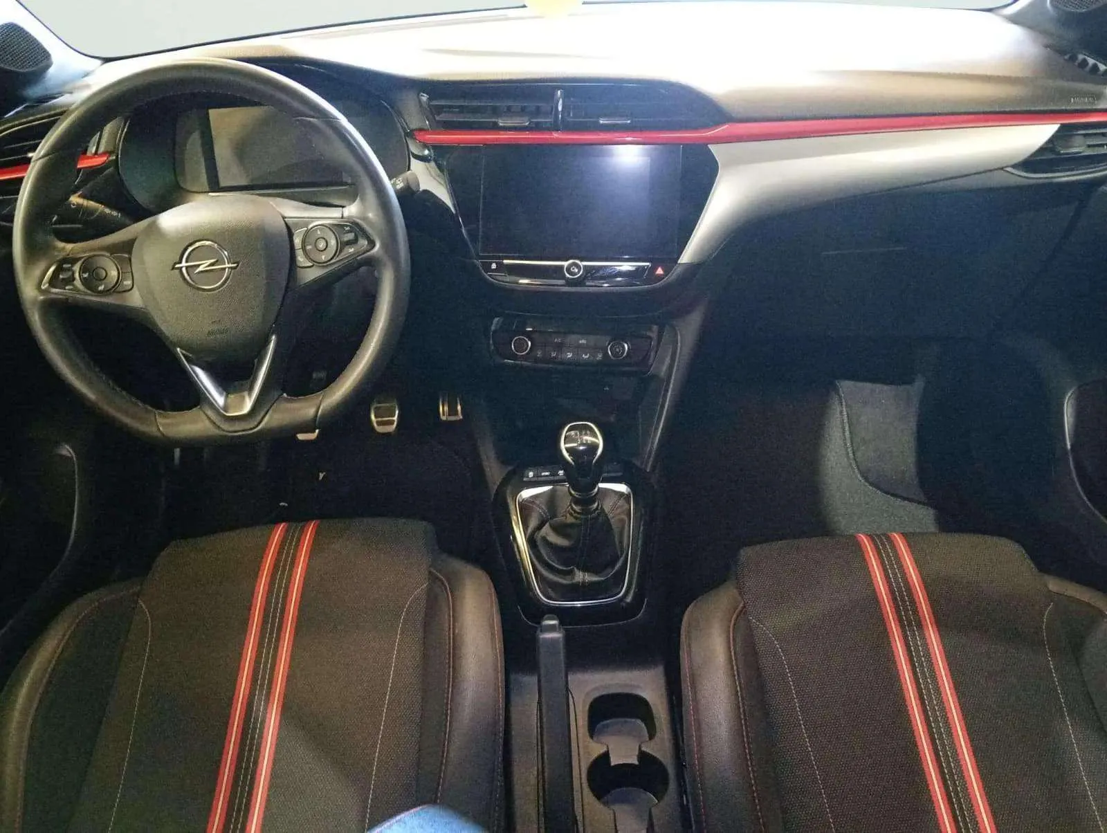 Opel Corsa 1.2T XHL GS - foto 7