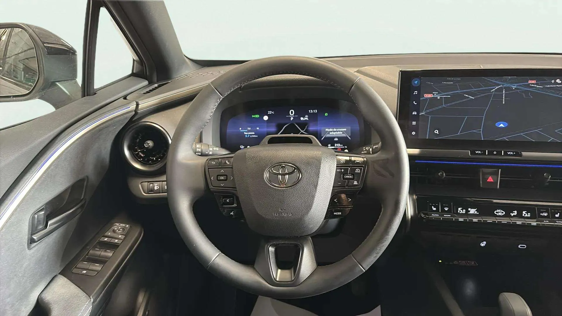 Toyota C-HR 2.0 220PH Advance - foto 9