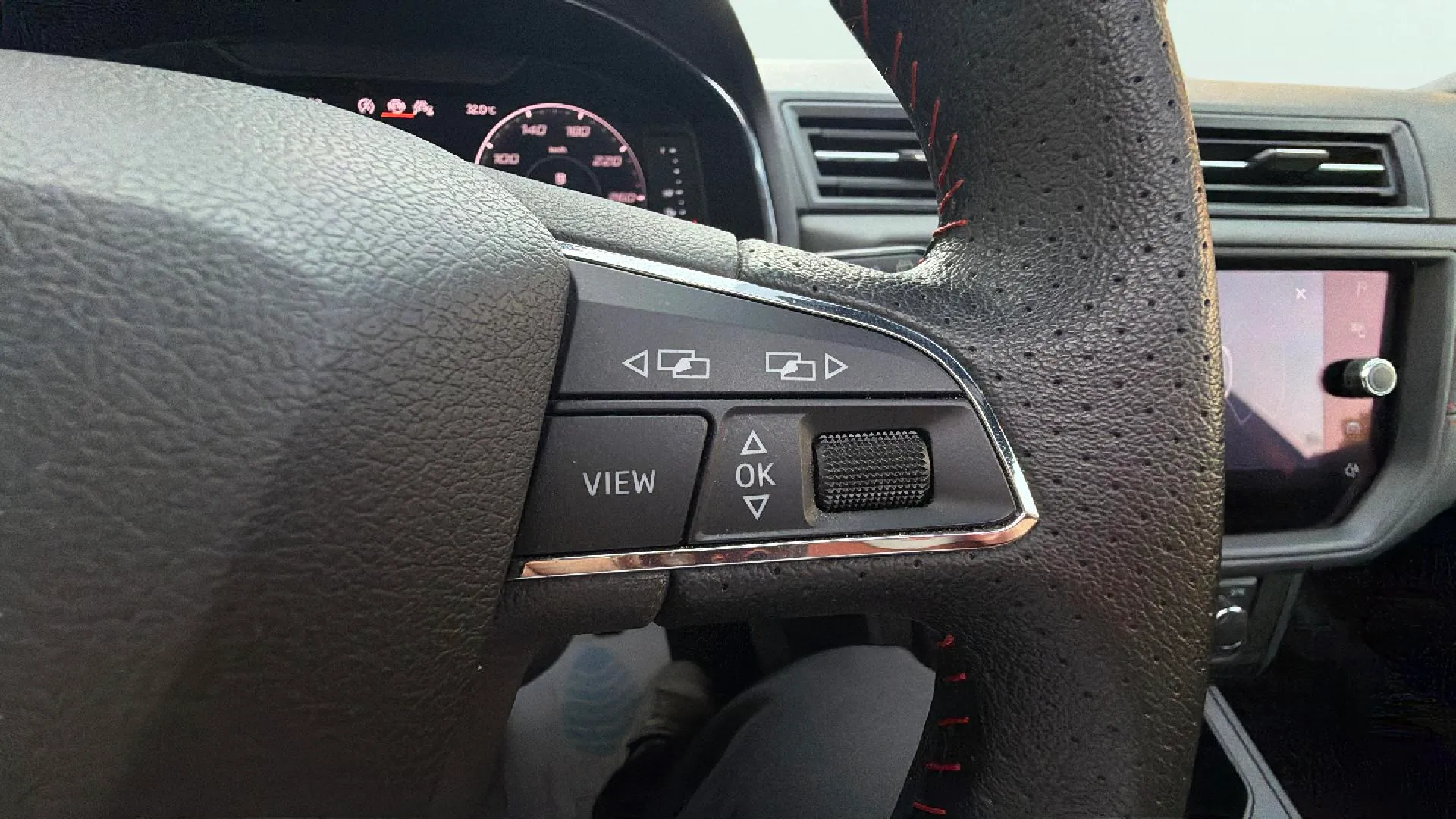 SEAT Ibiza 1.0 TSI FR - foto 19