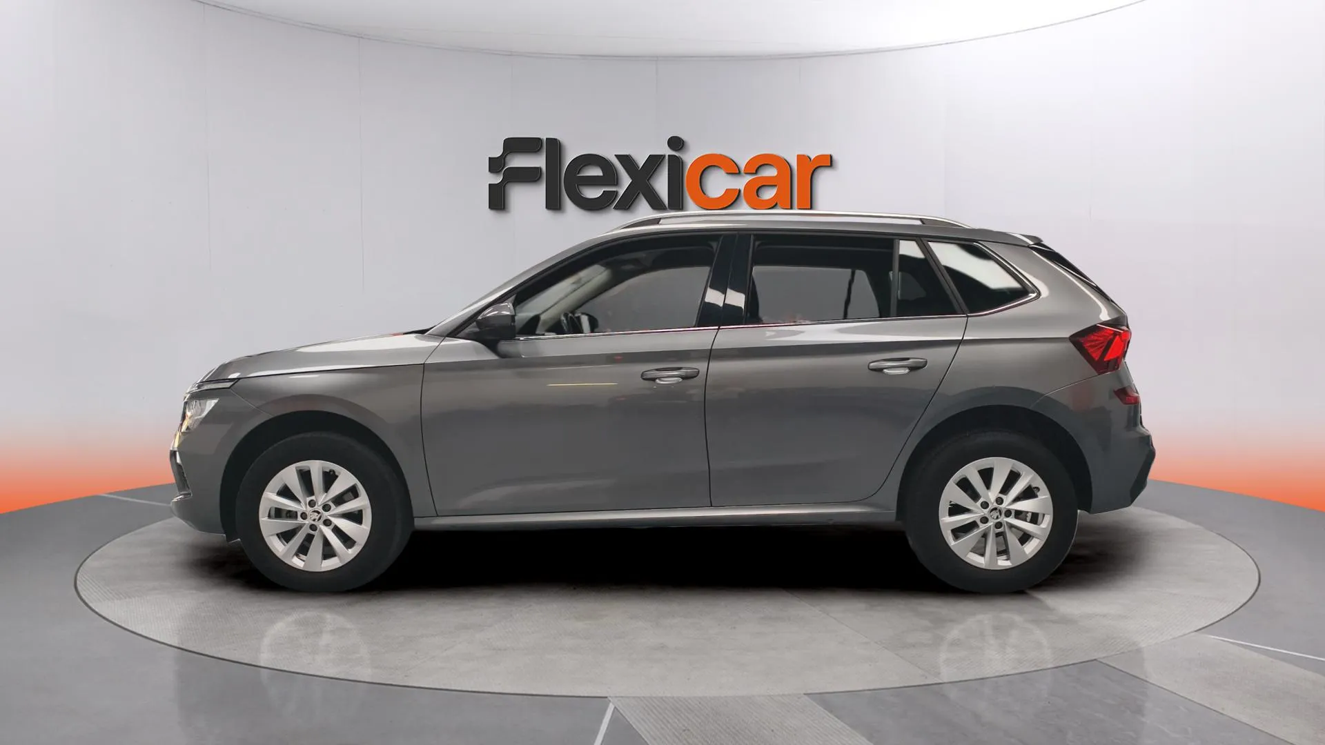 Škoda Kamiq 1.0 TSI DSG Selection - foto 6