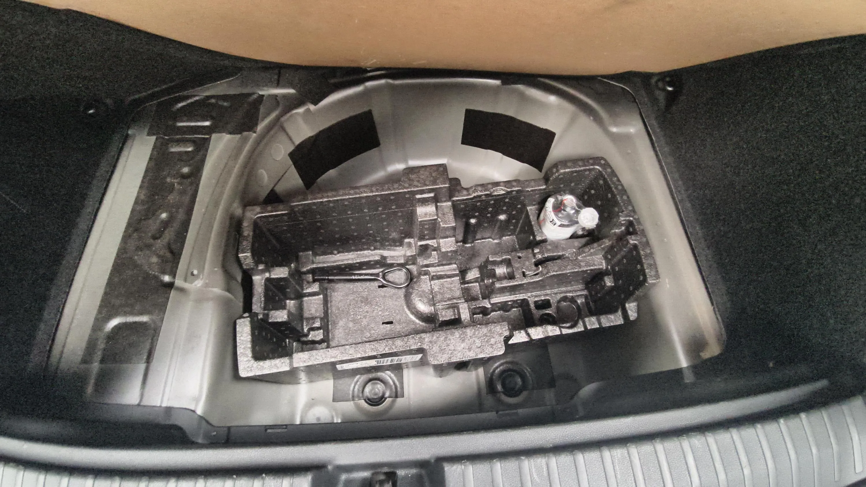 Škoda Kamiq 1.0 TSI DSG Selection - foto 18